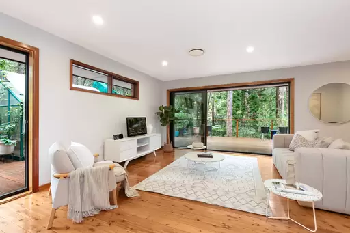 79 Rosedale Road, Pymble Leased by The Marshall Group
