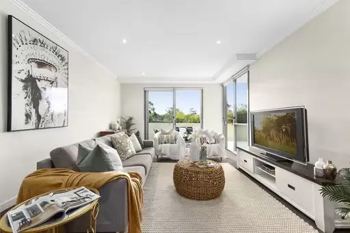 C302/2 Eulbertie Avenue, Warrawee Leased by The Marshall Group