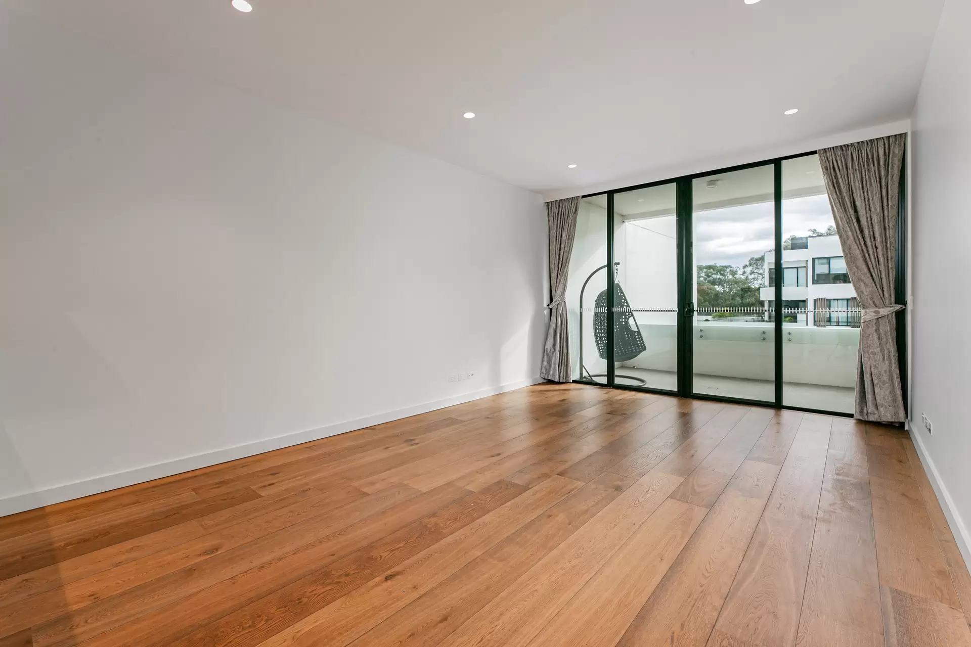 A1005/1 Avon Road, Pymble Leased by The Marshall Group - image 3