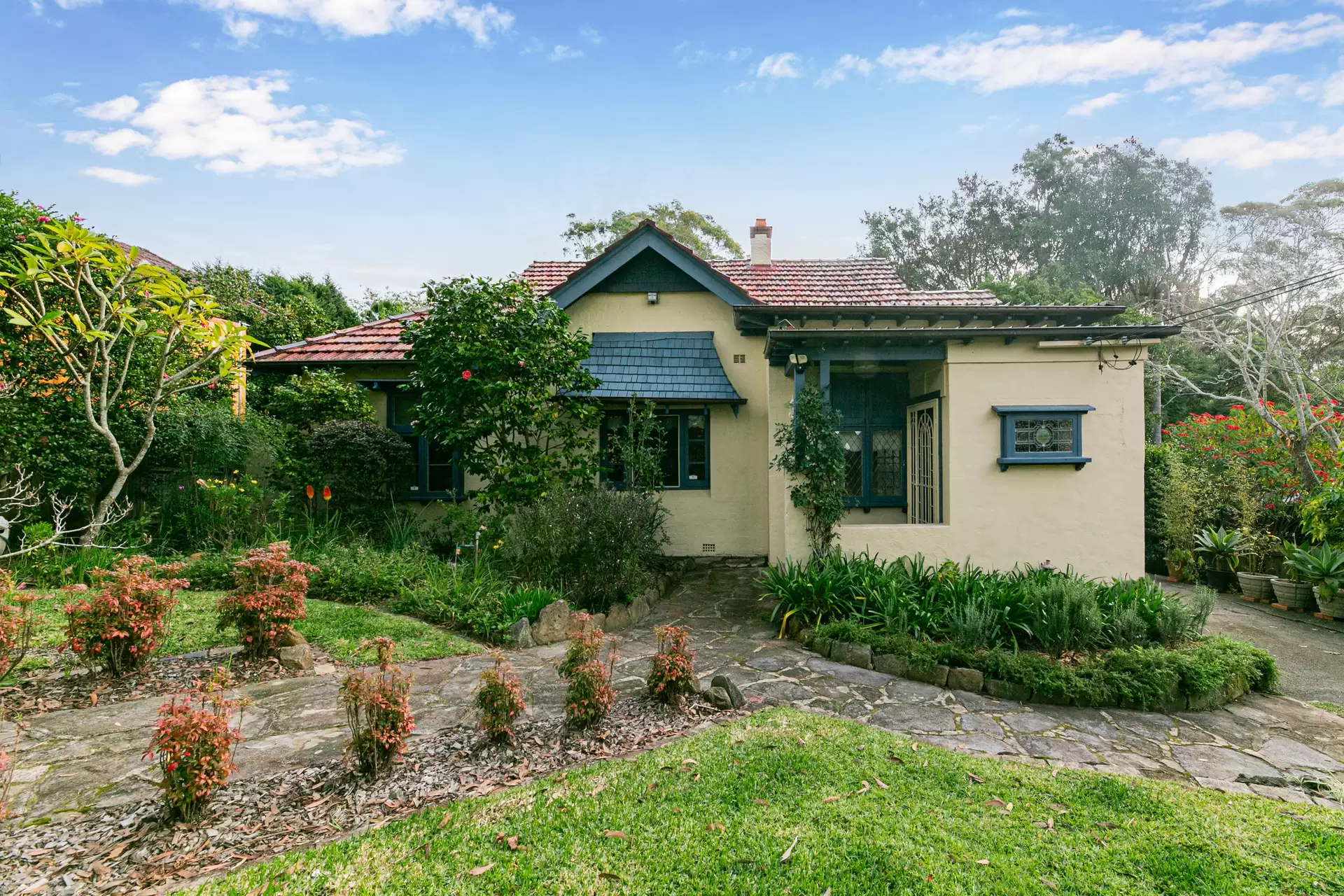 26 Rosedale Road, Gordon Leased by The Marshall Group - image 1