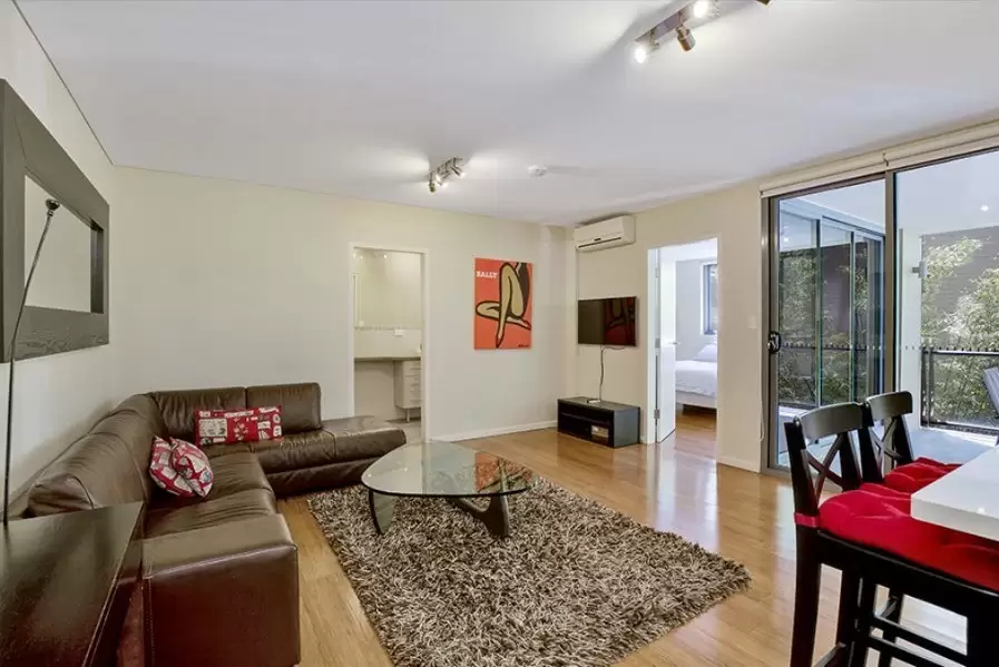 15/5 Tusculum Street, Potts Point Leased by The Marshall Group - image 1