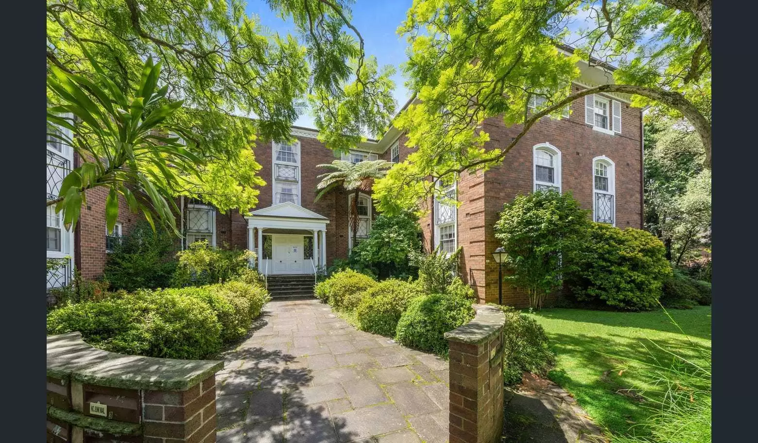 1/519 Pacific Highway, Killara Leased by The Marshall Group - image 3