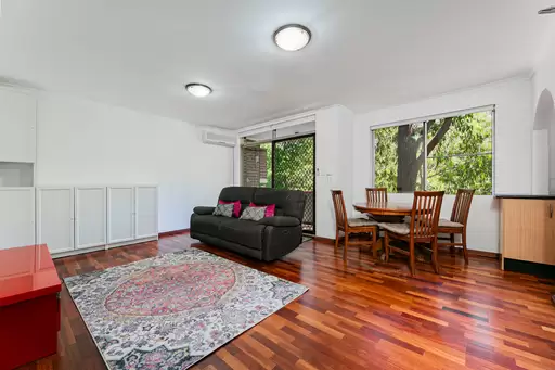 9/4 Leisure Close, Macquarie Park Leased by The Marshall Group