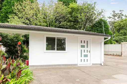 2 Flinders Avenue, St Ives For Lease by The Marshall Group