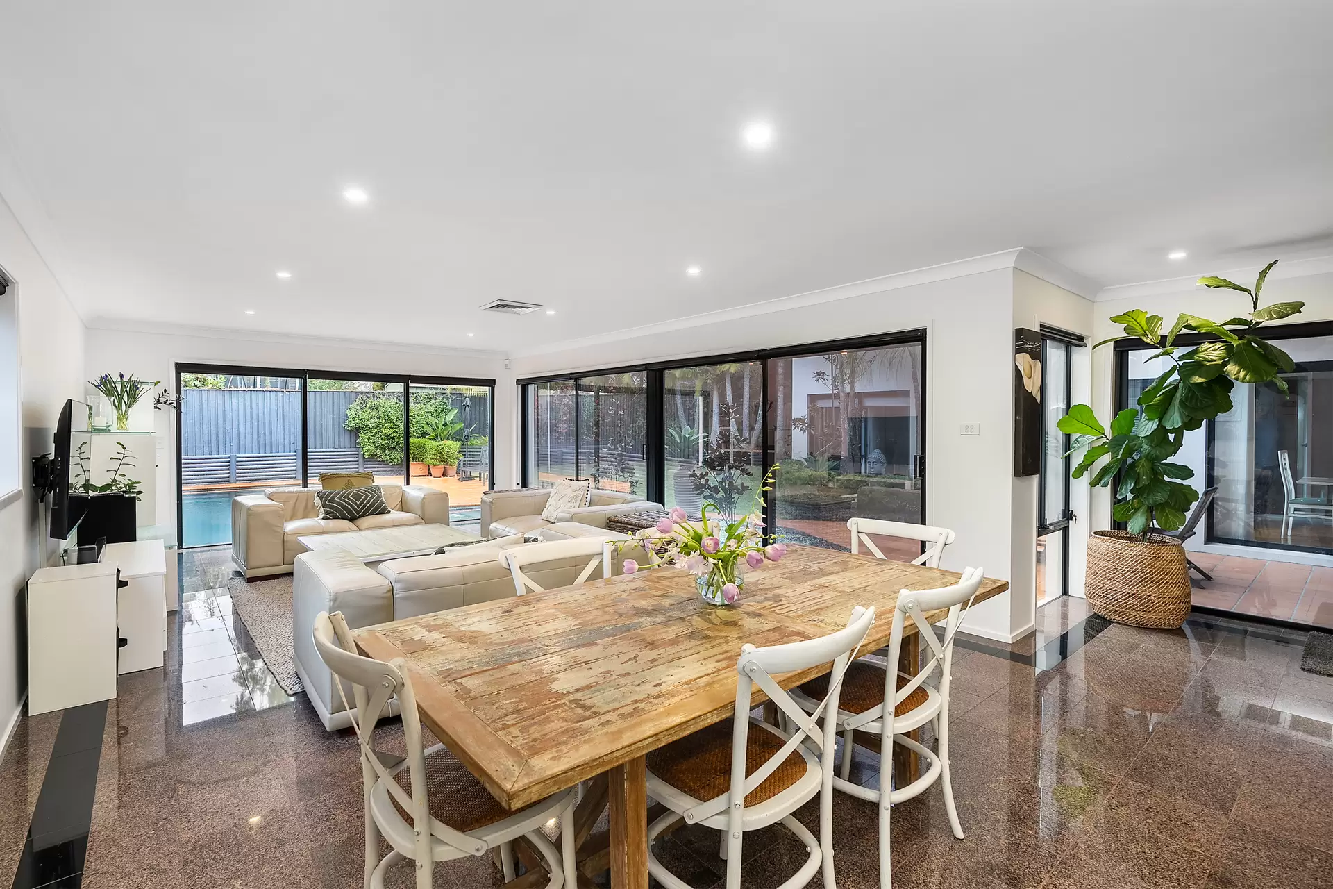 21 Lawson Parade, St Ives For Sale by The Marshall Group - image 9