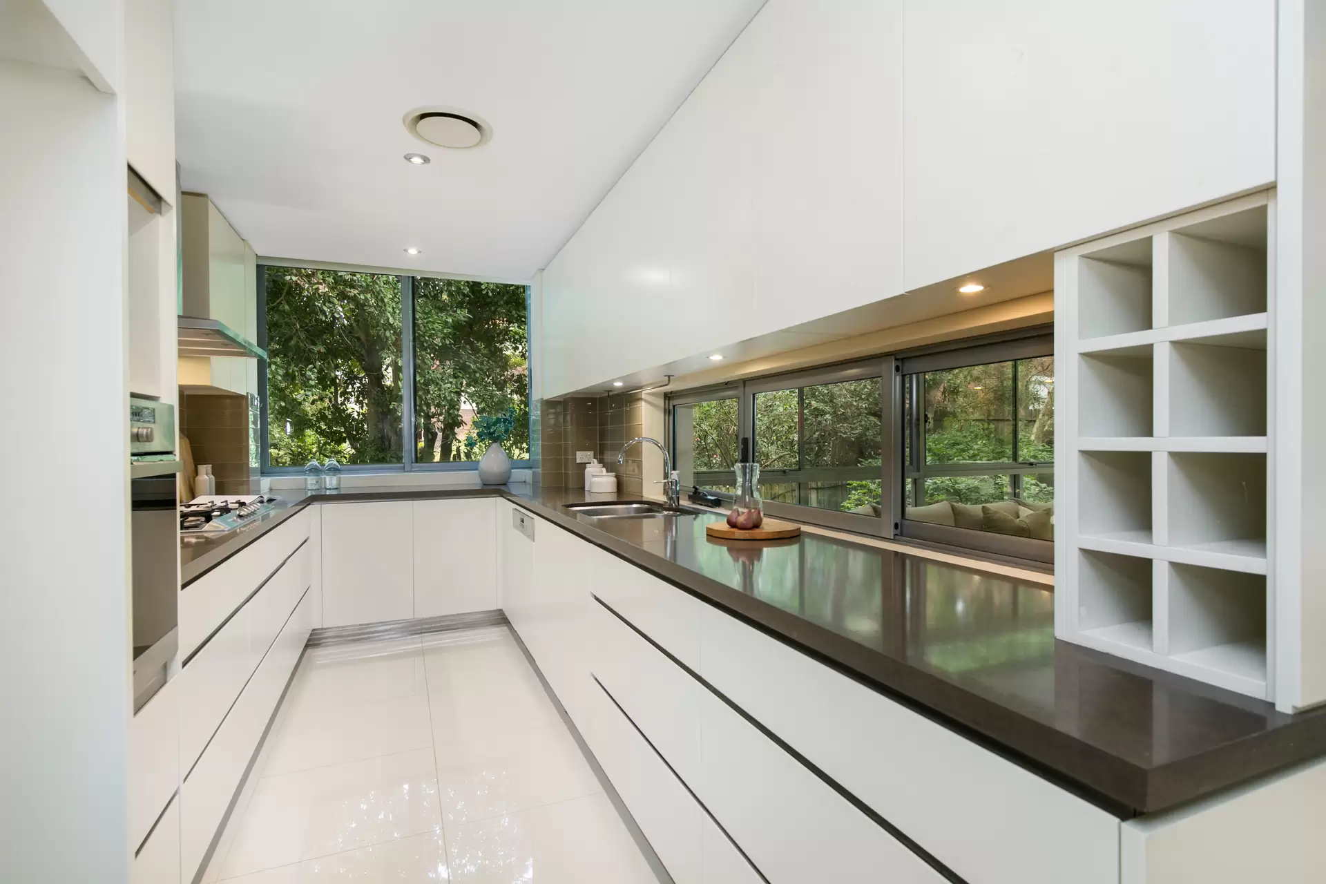 10/22-24 Henry Street, Gordon Auction by The Marshall Group - image 2