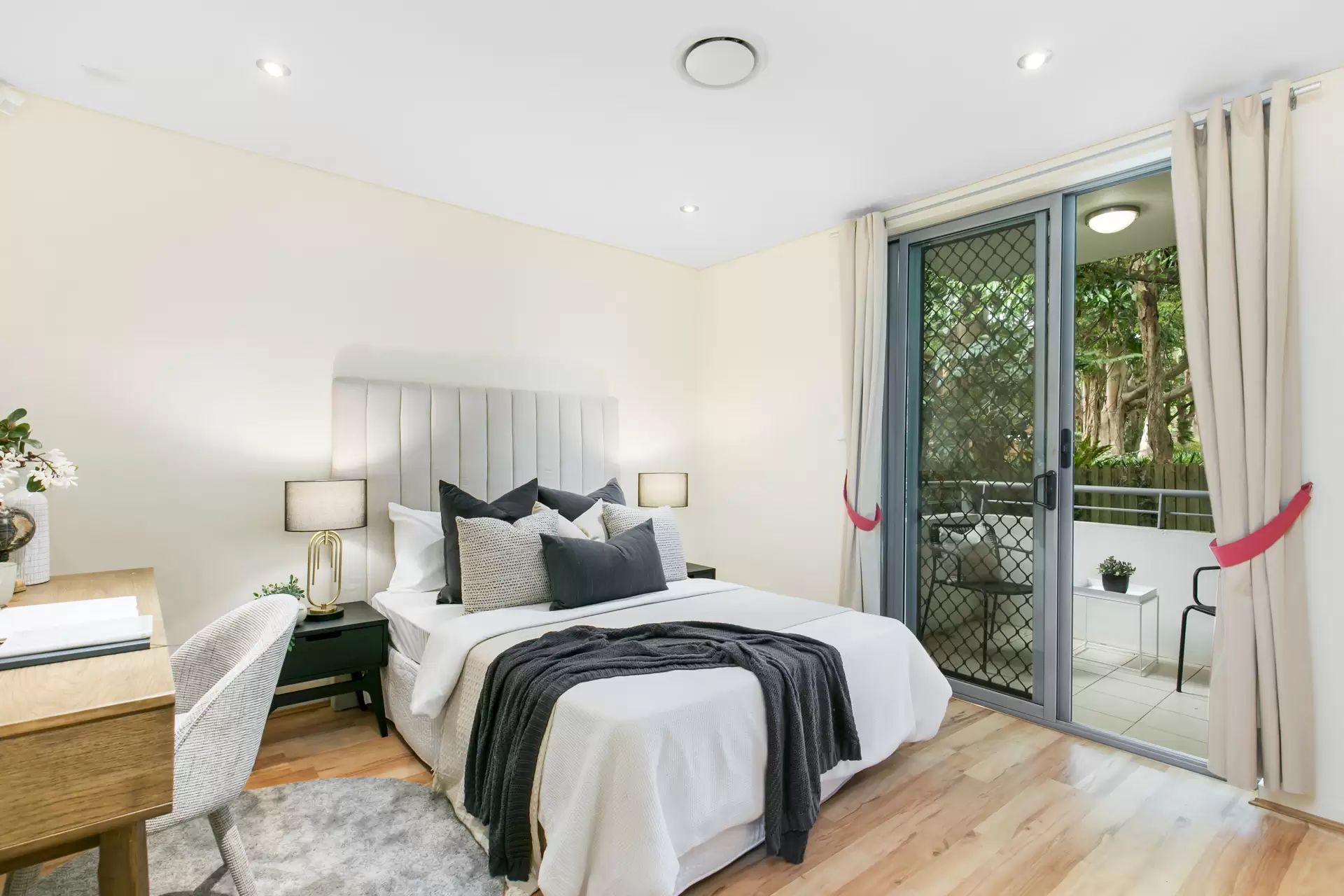 10/22-24 Henry Street, Gordon Auction by The Marshall Group - image 6