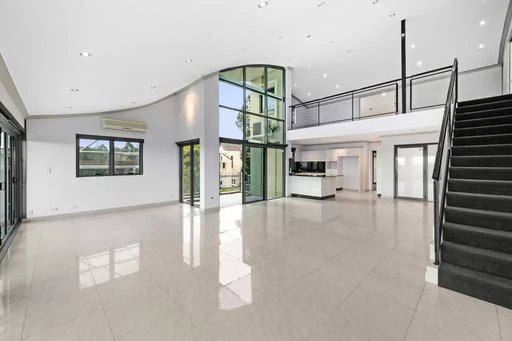6/1180 Pacific Highway, Pymble Leased by The Marshall Group