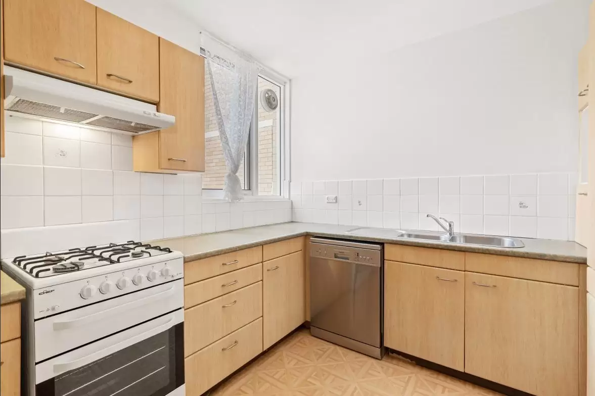 5/60 Shirley Road, Wollstonecraft Leased by The Marshall Group - image 2