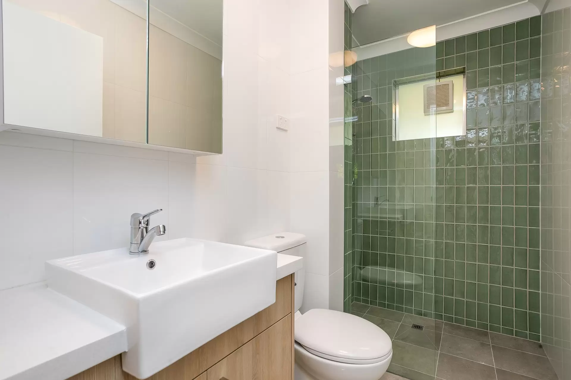 7/16 Treatts Road, Lindfield Leased by The Marshall Group - image 3