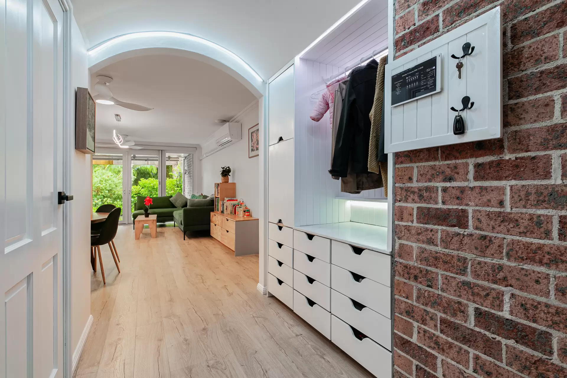 7/568 Pacific Highway, Killara Auction by The Marshall Group - image 3