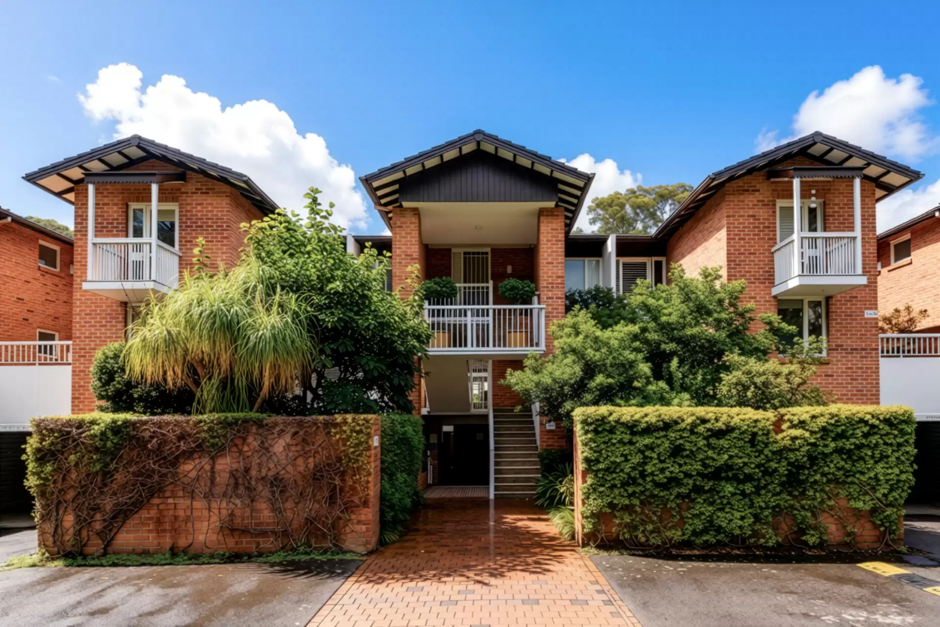 7/568 Pacific Highway, Killara Auction by The Marshall Group - image 1