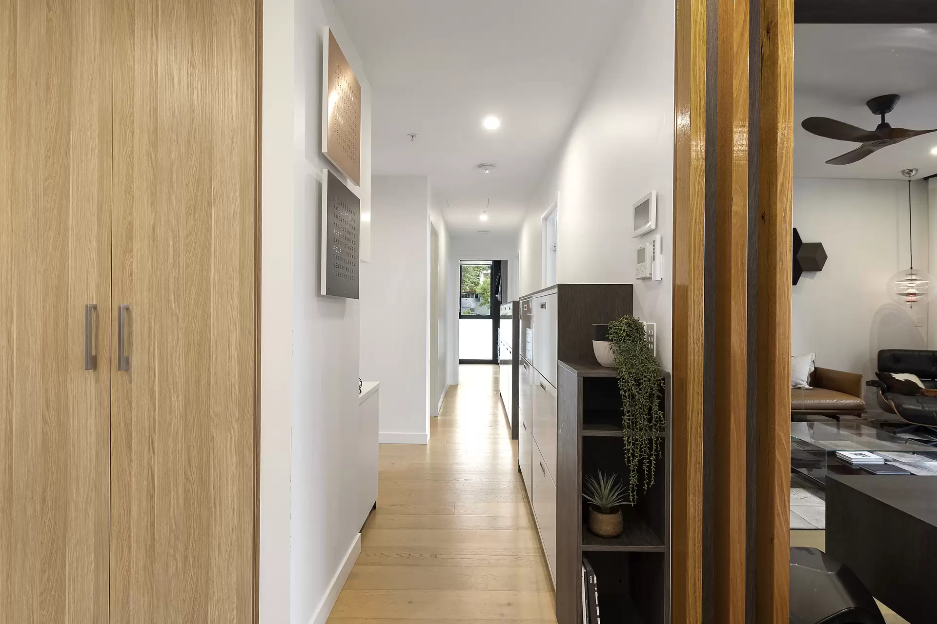 LG3/888C Pacific Highway, Gordon Auction by The Marshall Group - image 11