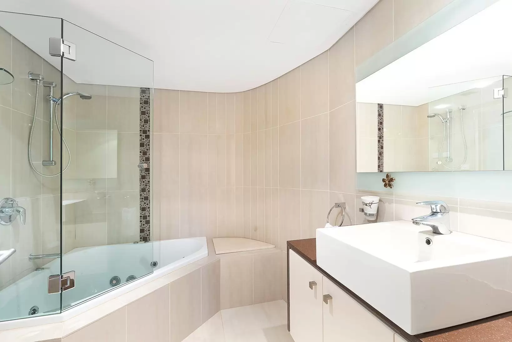 4/22-24 Henry Street, Gordon Leased by The Marshall Group - image 8