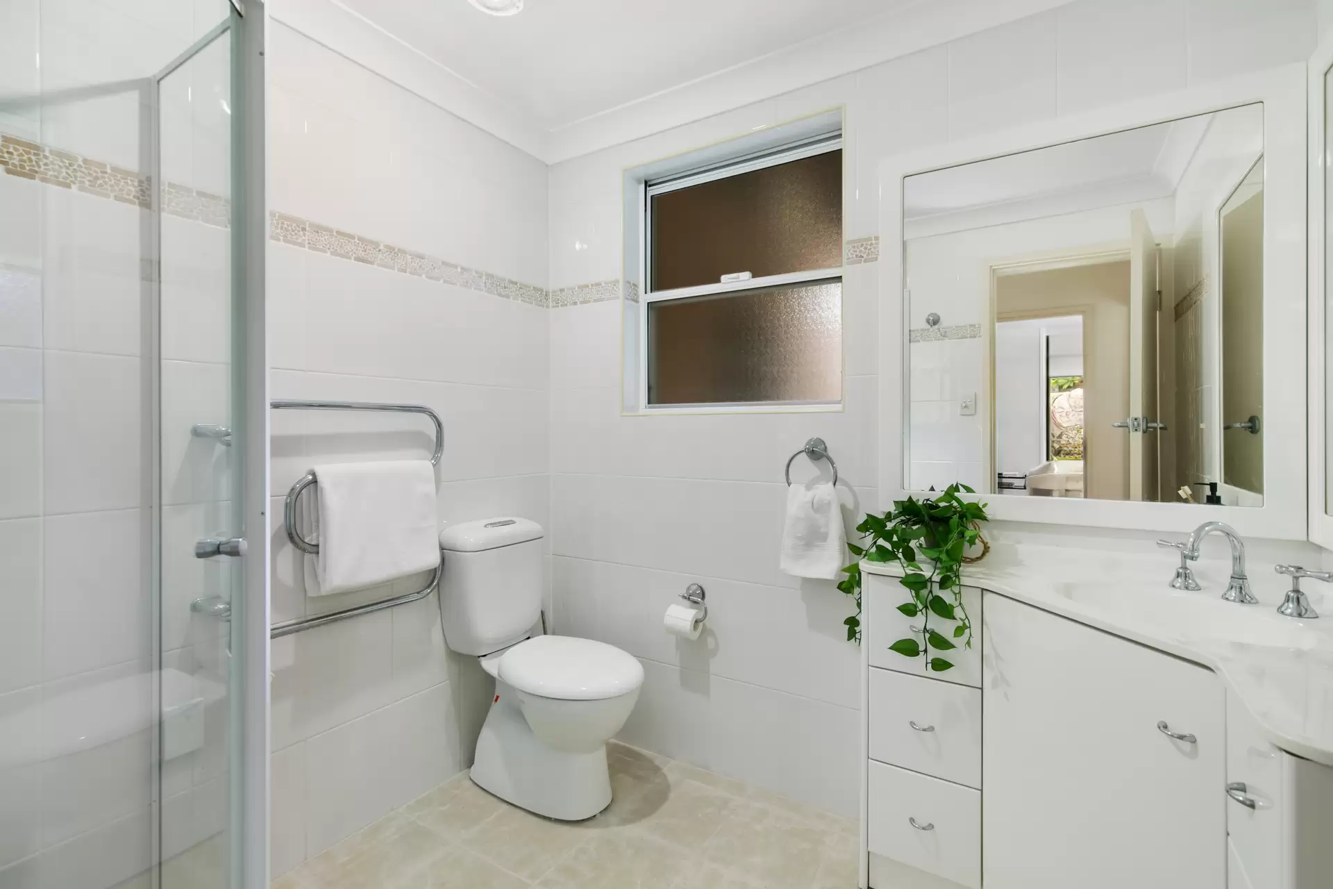 56 Gould Avenue, St Ives Leased by The Marshall Group - image 6