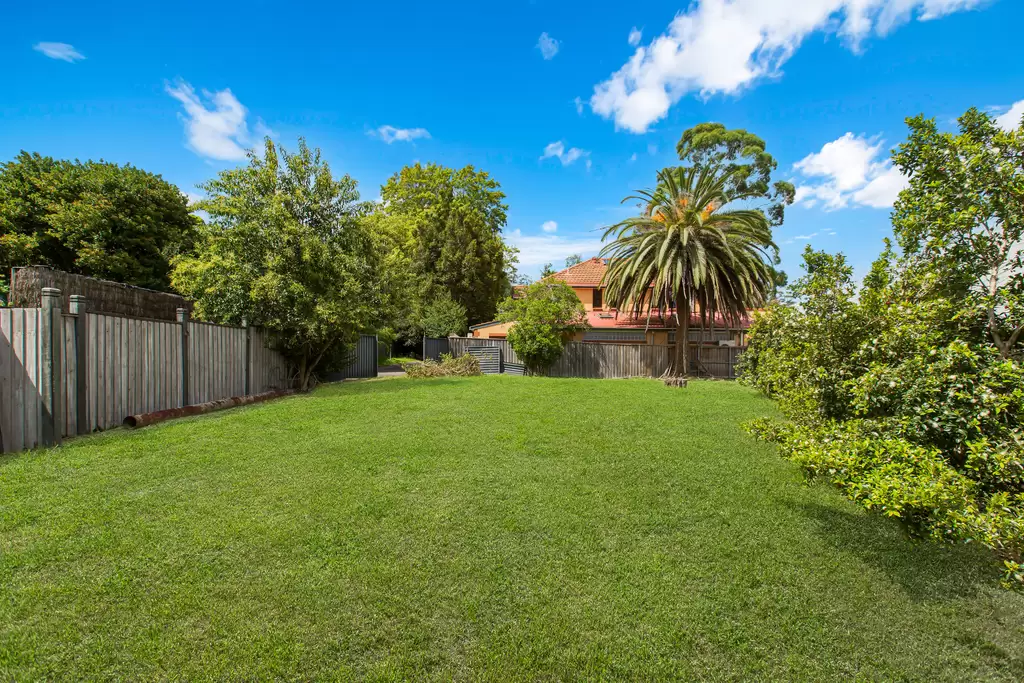 2B Burns Road, Wahroonga Auction by The Marshall Group