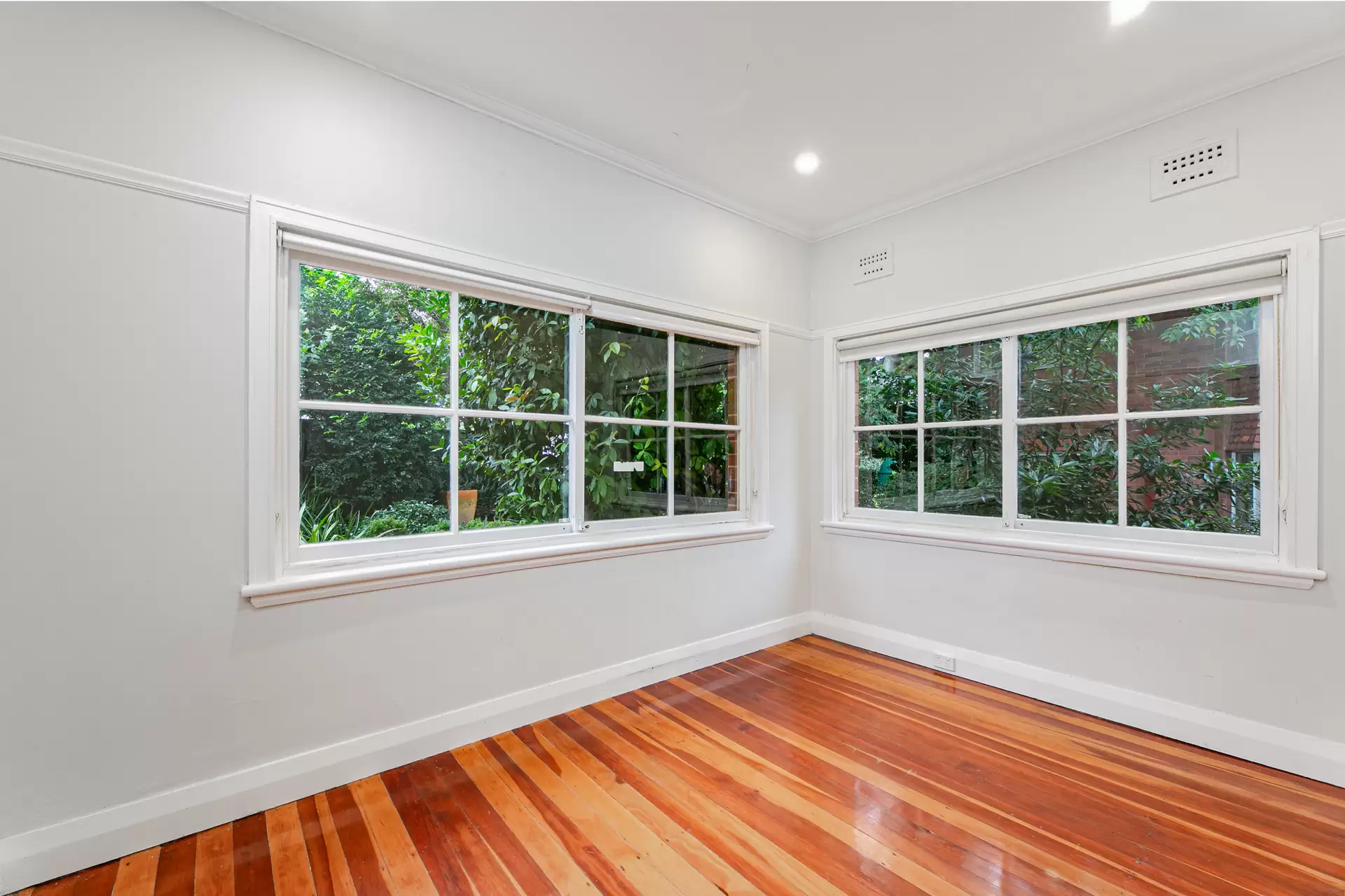 1/154 Pacific Highway, Roseville Leased by The Marshall Group - image 3