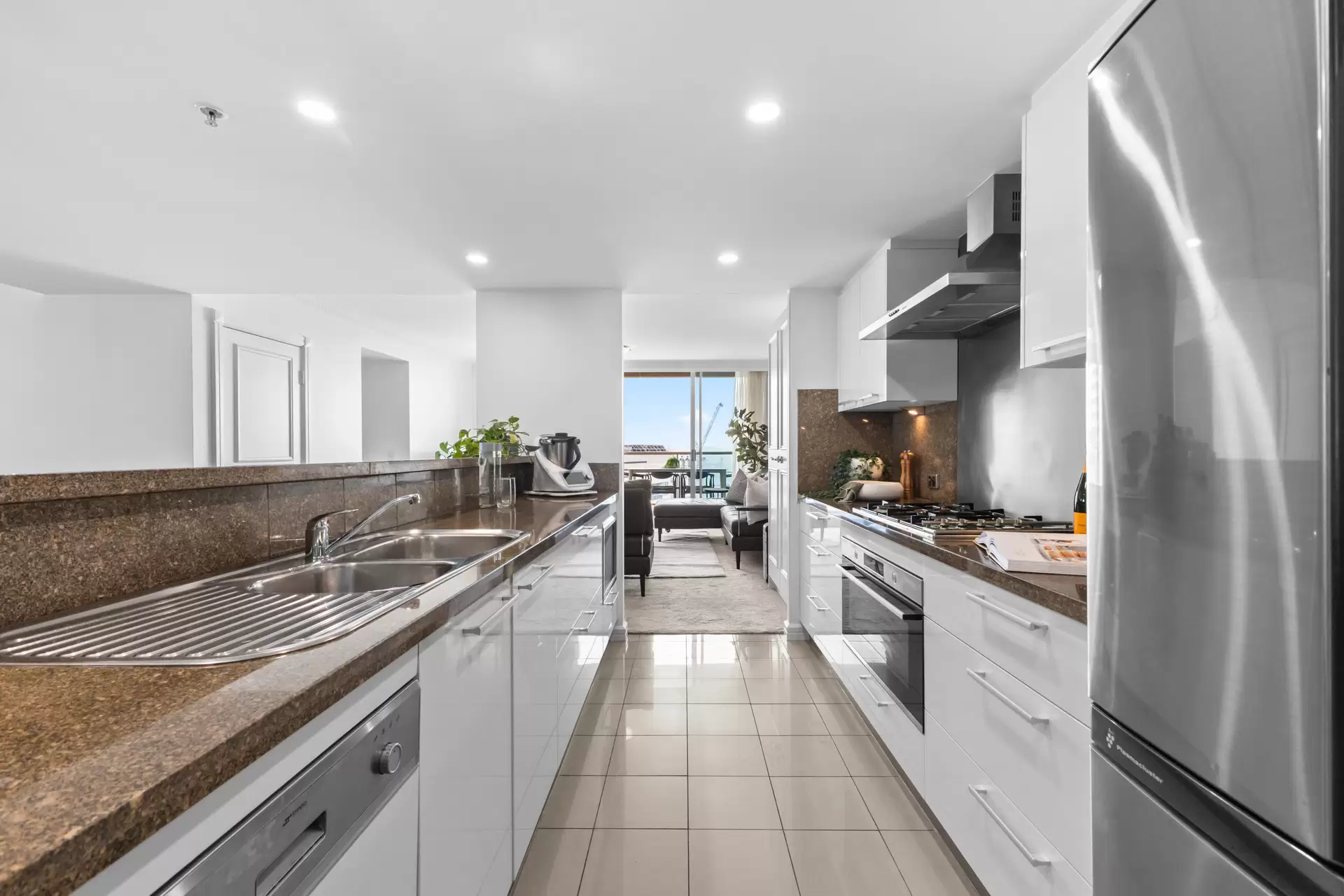 PH2905/2A Help Street, Chatswood Auction by The Marshall Group - image 12