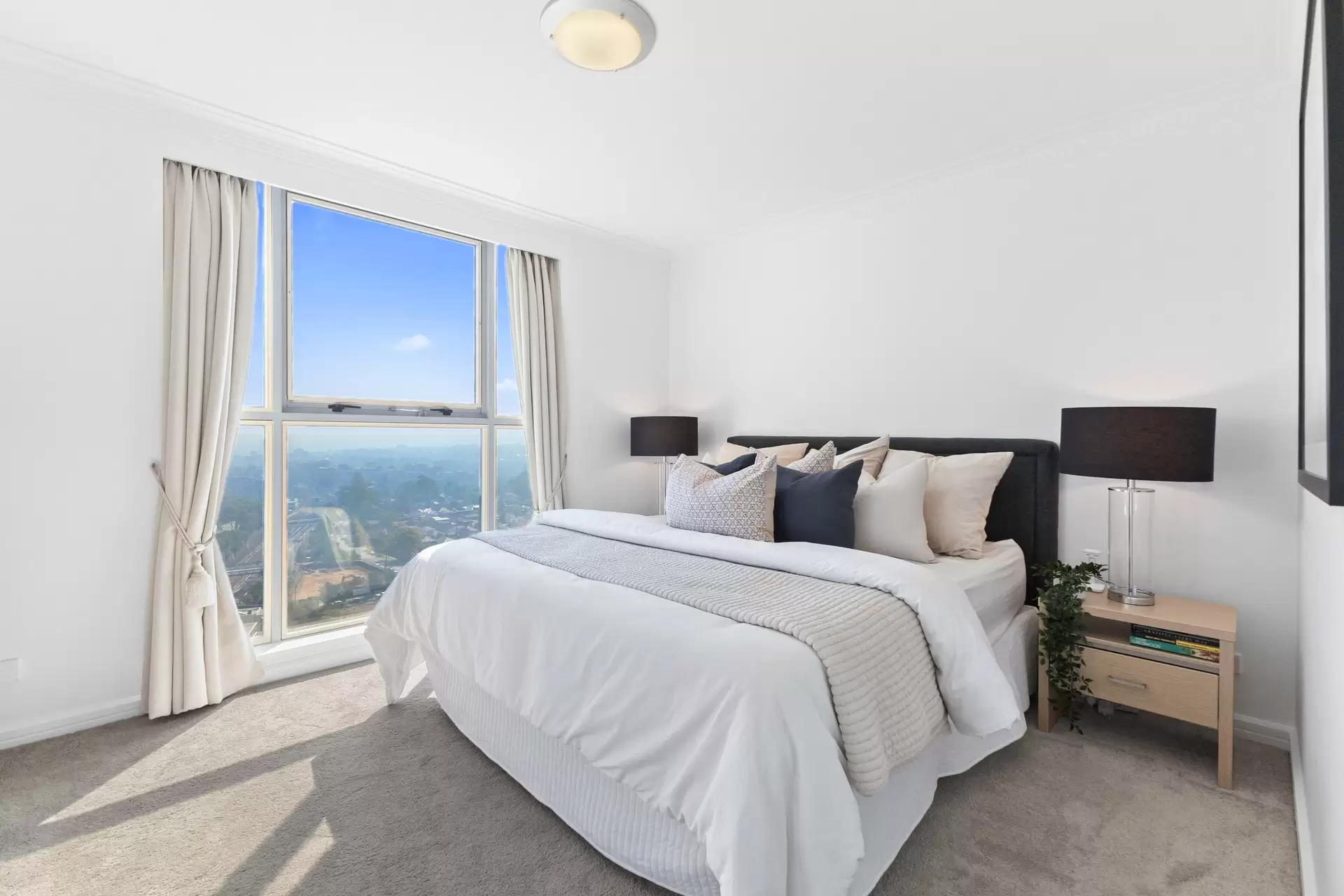 PH2905/2A Help Street, Chatswood Auction by The Marshall Group - image 18