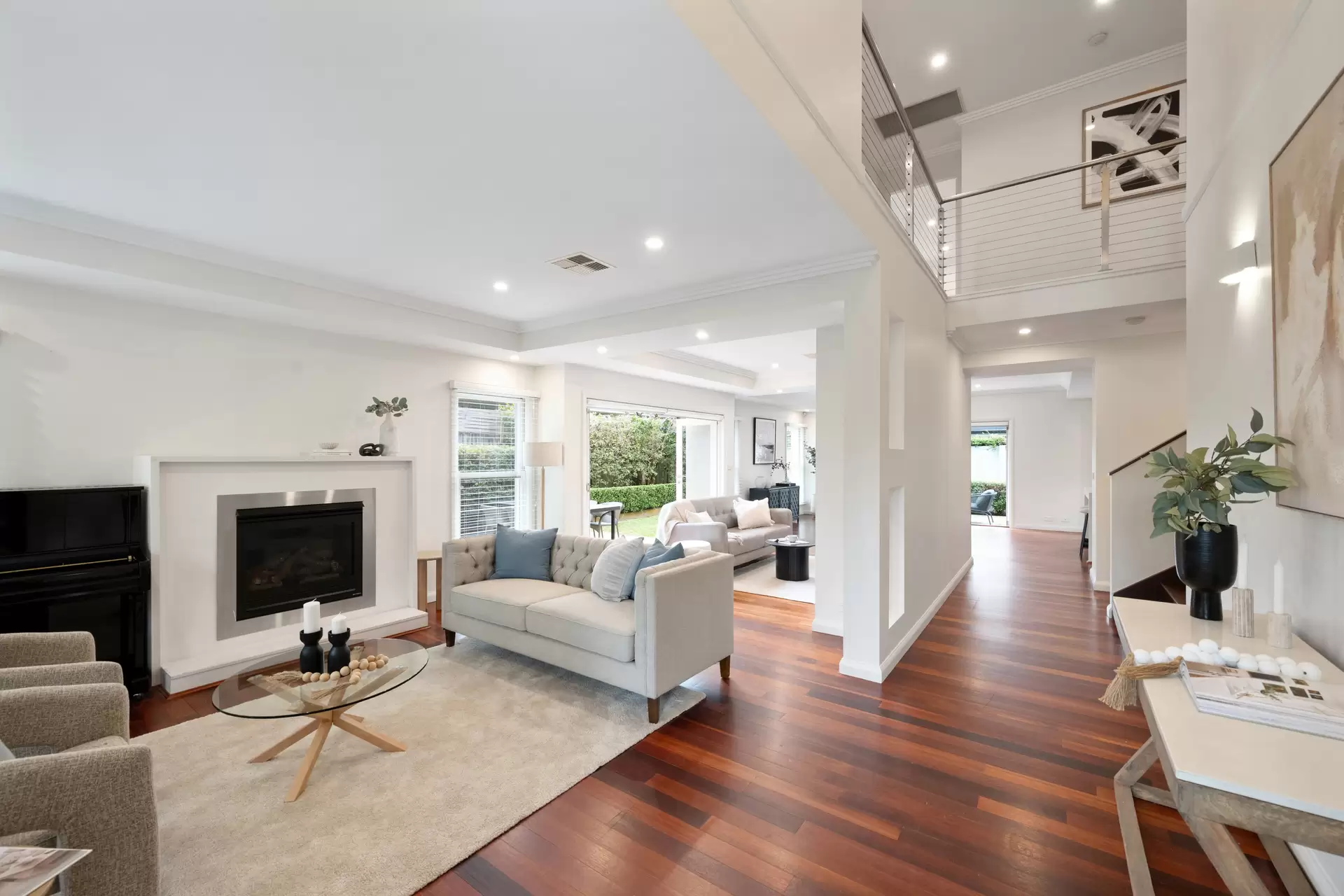19 Fairlawn Avenue, Turramurra Sold by The Marshall Group - image 2
