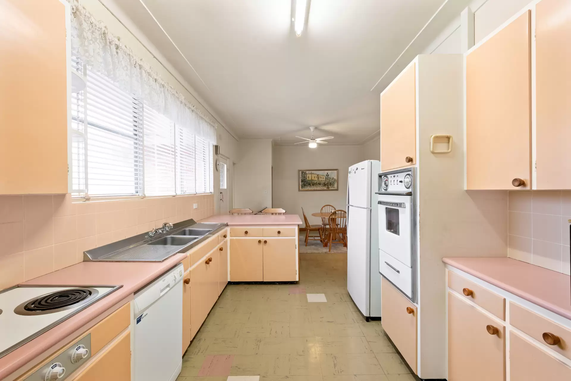 8 Torokina Avenue, St Ives Auction by The Marshall Group - image 7