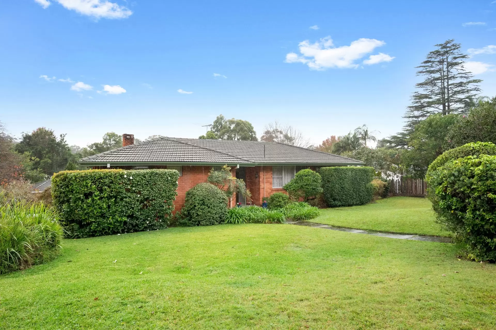 8 Torokina Avenue, St Ives Auction by The Marshall Group - image 3