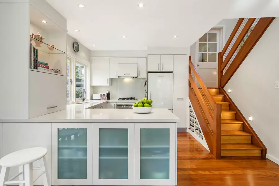 21 Bettowynd Road, Pymble Leased by The Marshall Group - image 3