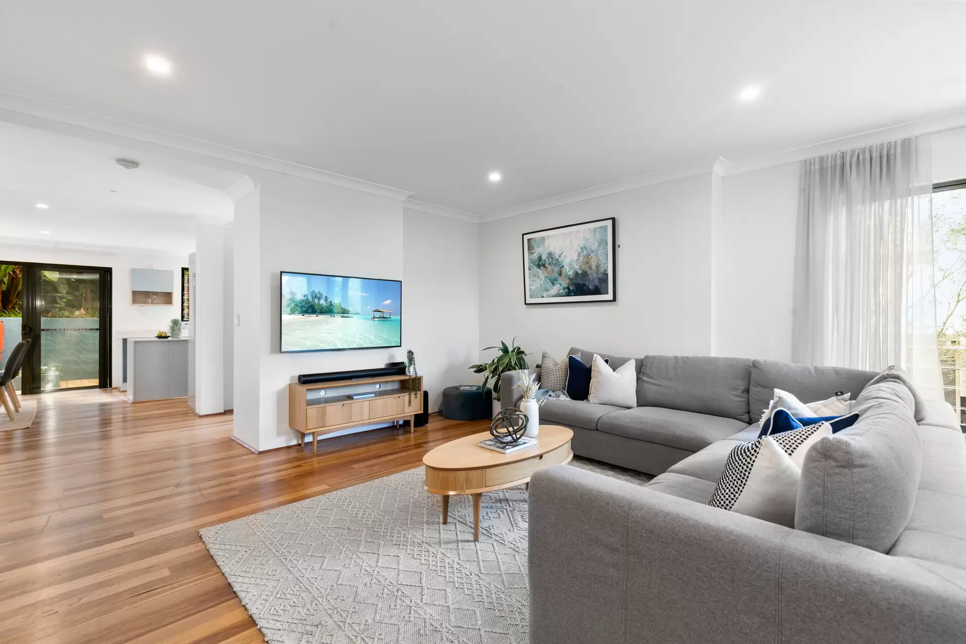 208B The Comenarra Parkway, Wahroonga Sold by The Marshall Group - image 3