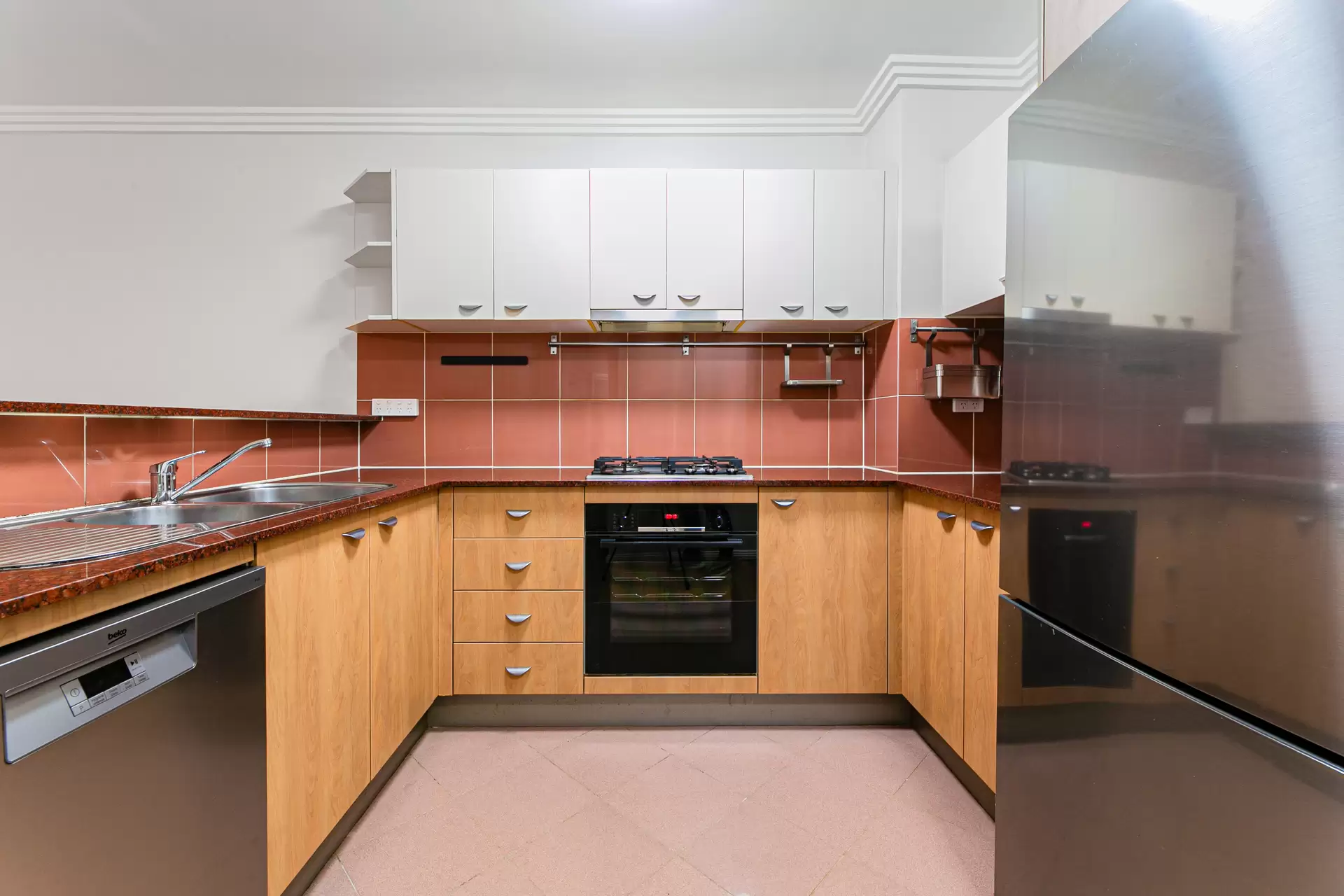 2/20-22 College Crescent, Hornsby Leased by The Marshall Group - image 3