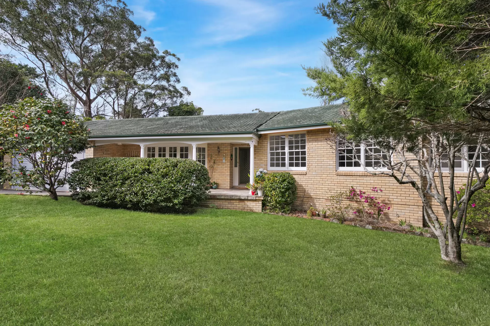 6 Alana Place, St Ives Sold by The Marshall Group - image 1