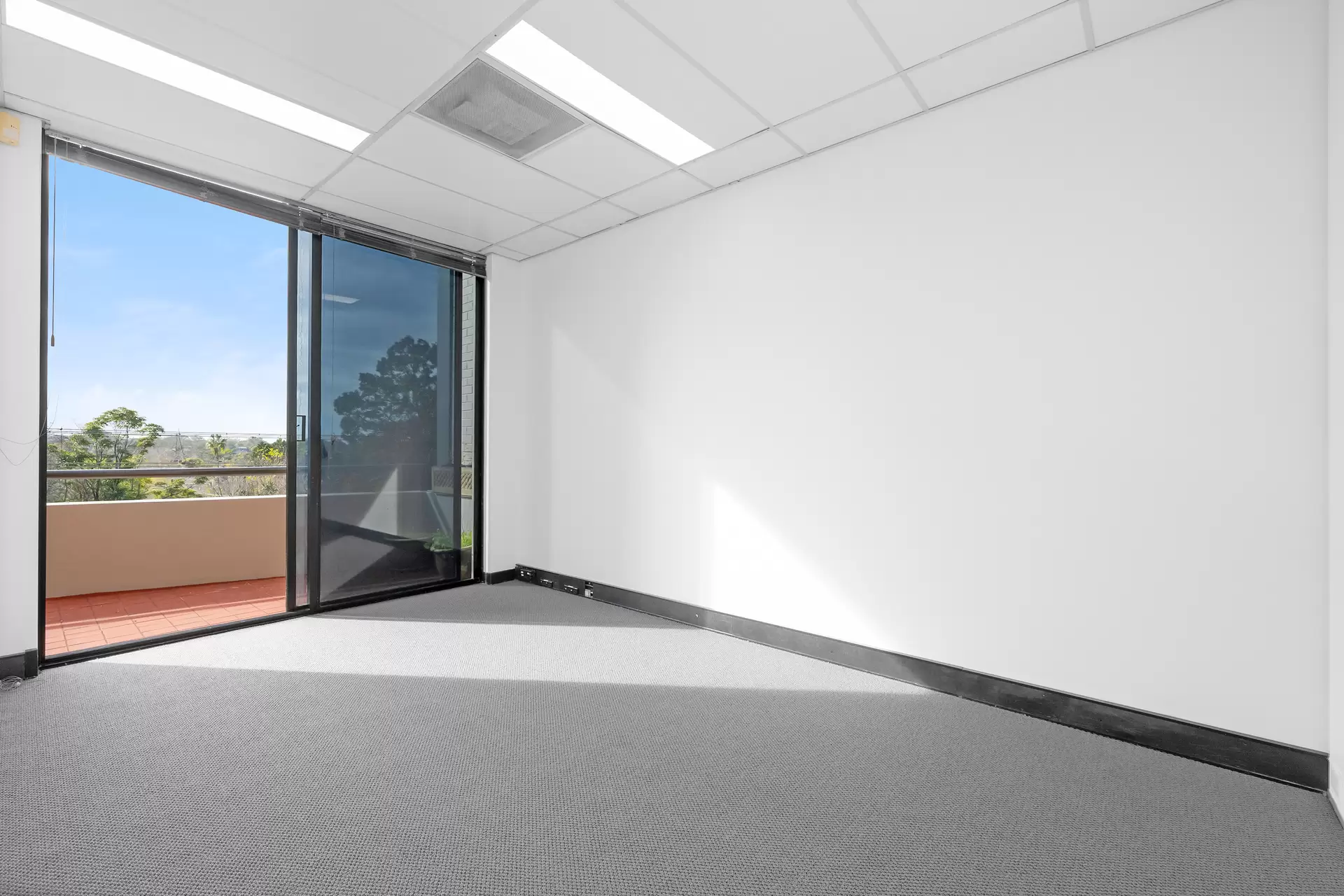 10/295-303 Pacific Highway, Lindfield Sold by The Marshall Group - image 2