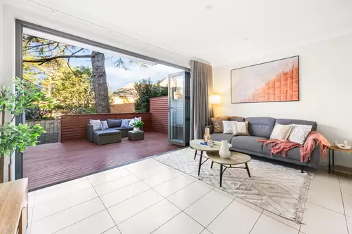 7/6 Shinfield Avenue, St Ives Sold by The Marshall Group