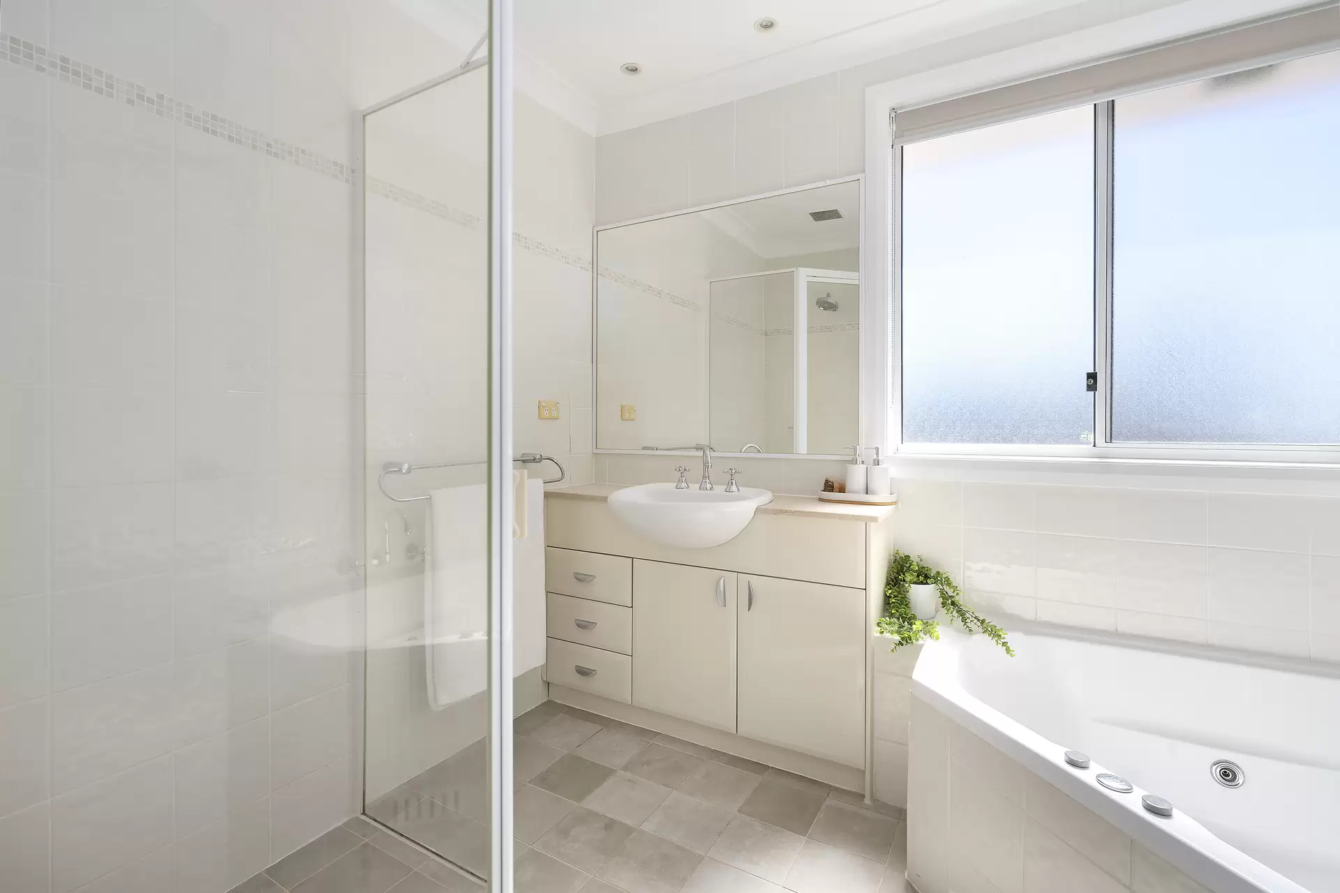 12/153-165 Grosvenor Street, Wahroonga Sold by The Marshall Group - image 8