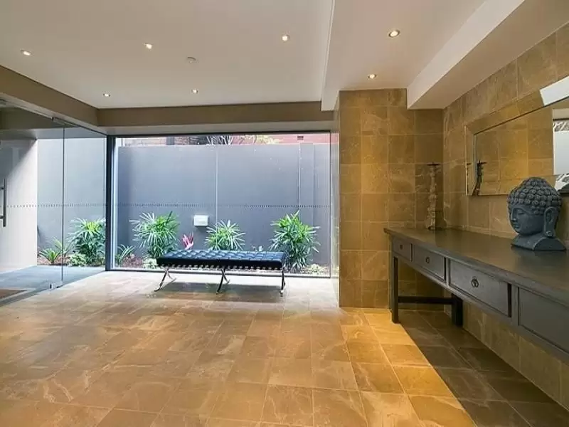 54/5 Tusculum Street, Potts Point Leased by The Marshall Group - image 5