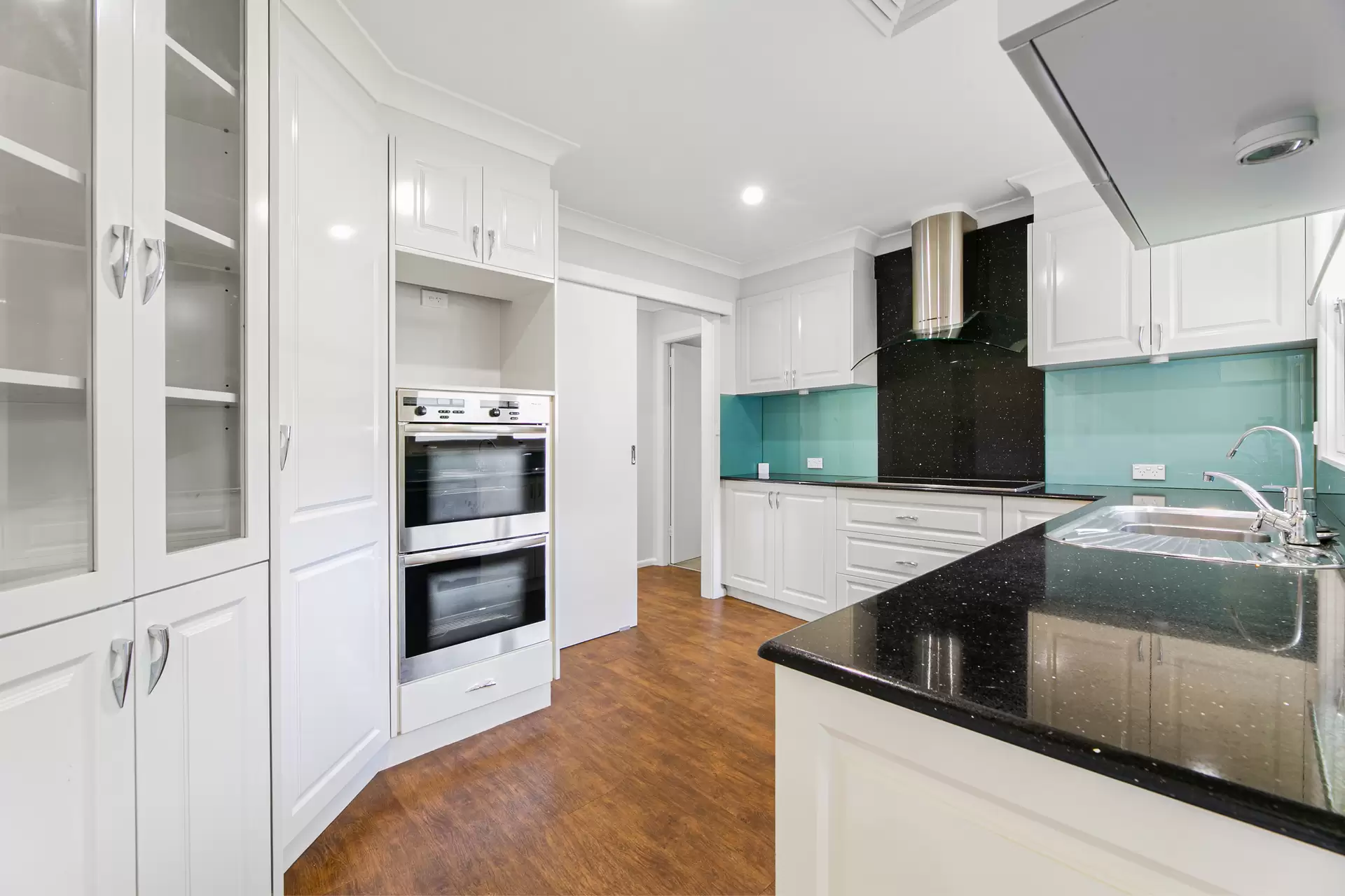 11 Ulm Avenue, Turramurra Leased by The Marshall Group - image 3