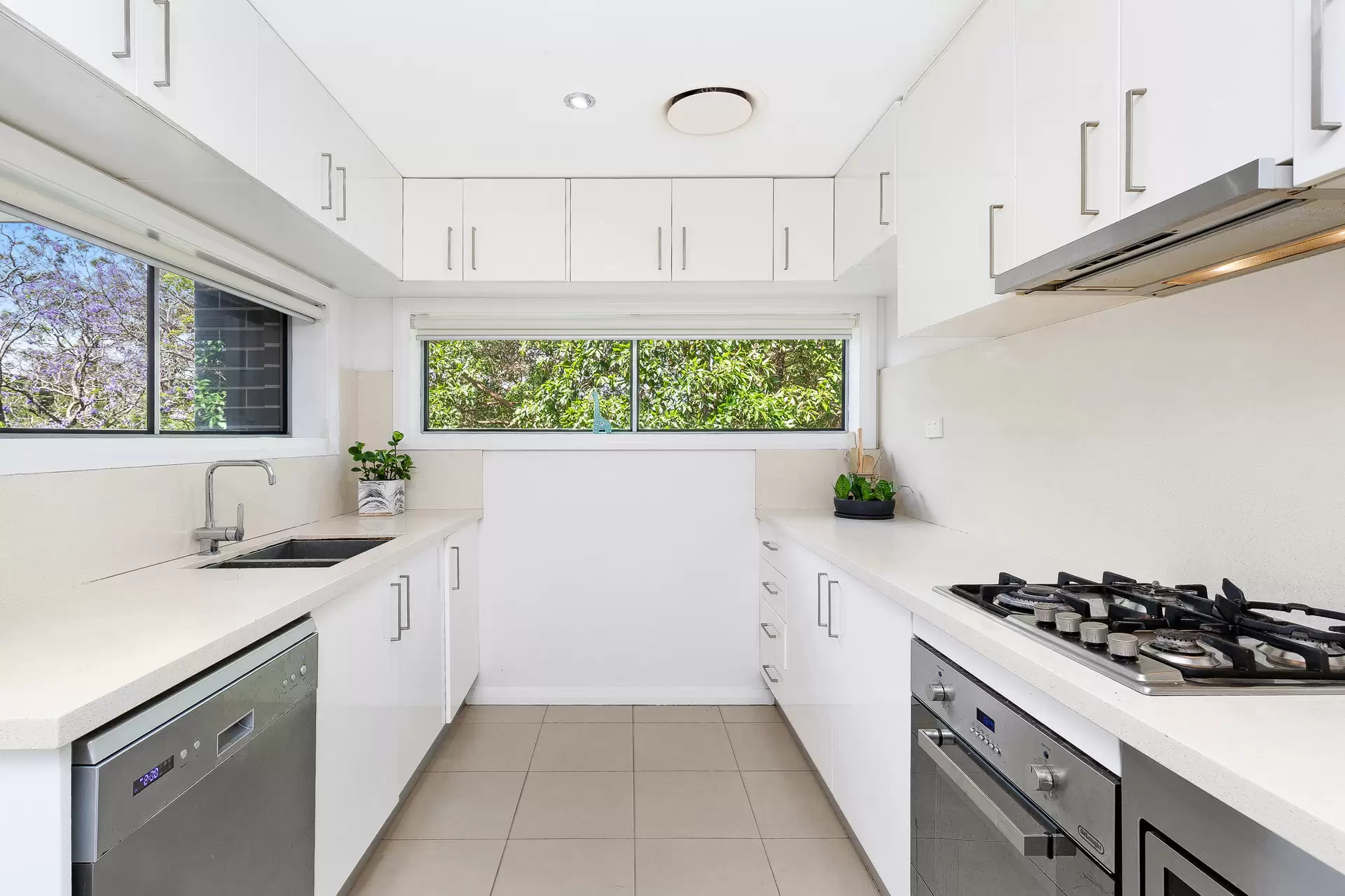 28/573-585 Pacific Highway, Killara For Sale by The Marshall Group - image 2