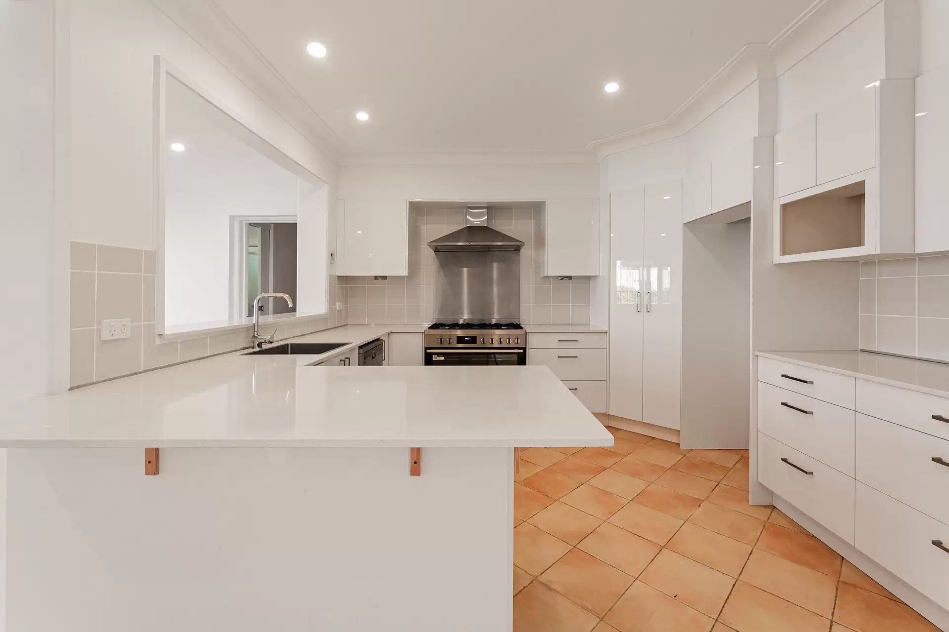 3 Brallas Avenue, St Ives Leased by The Marshall Group - image 5