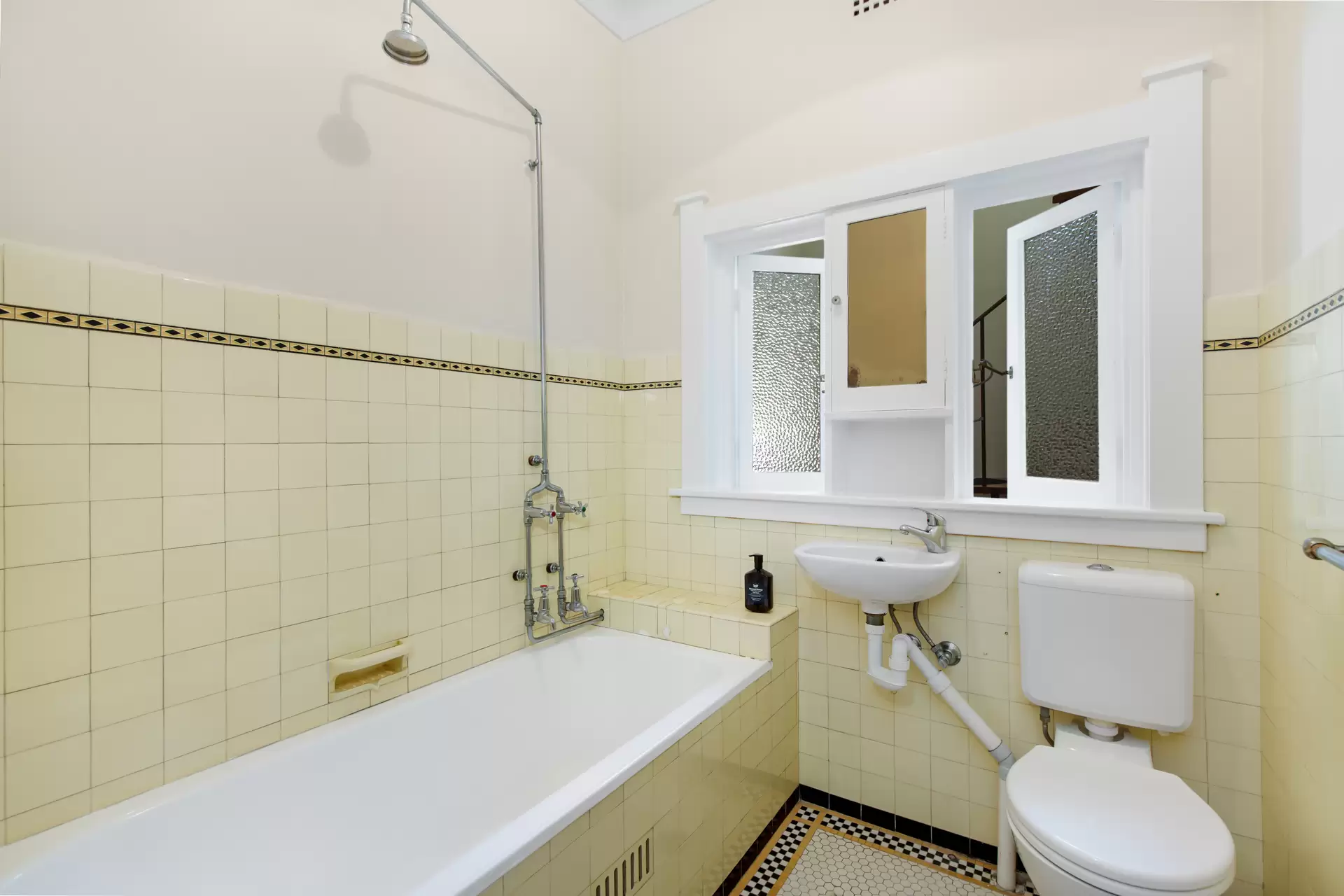 26 Churchill Avenue, Wahroonga Sold by The Marshall Group - image 7