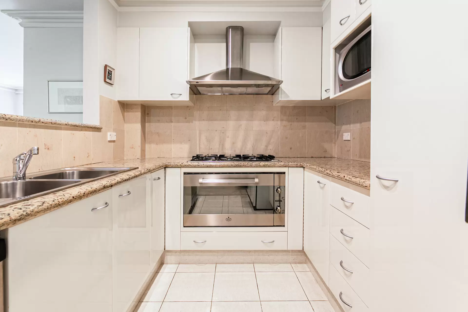 17/26-30 Merriwa Street, Gordon Auction by The Marshall Group - image 7