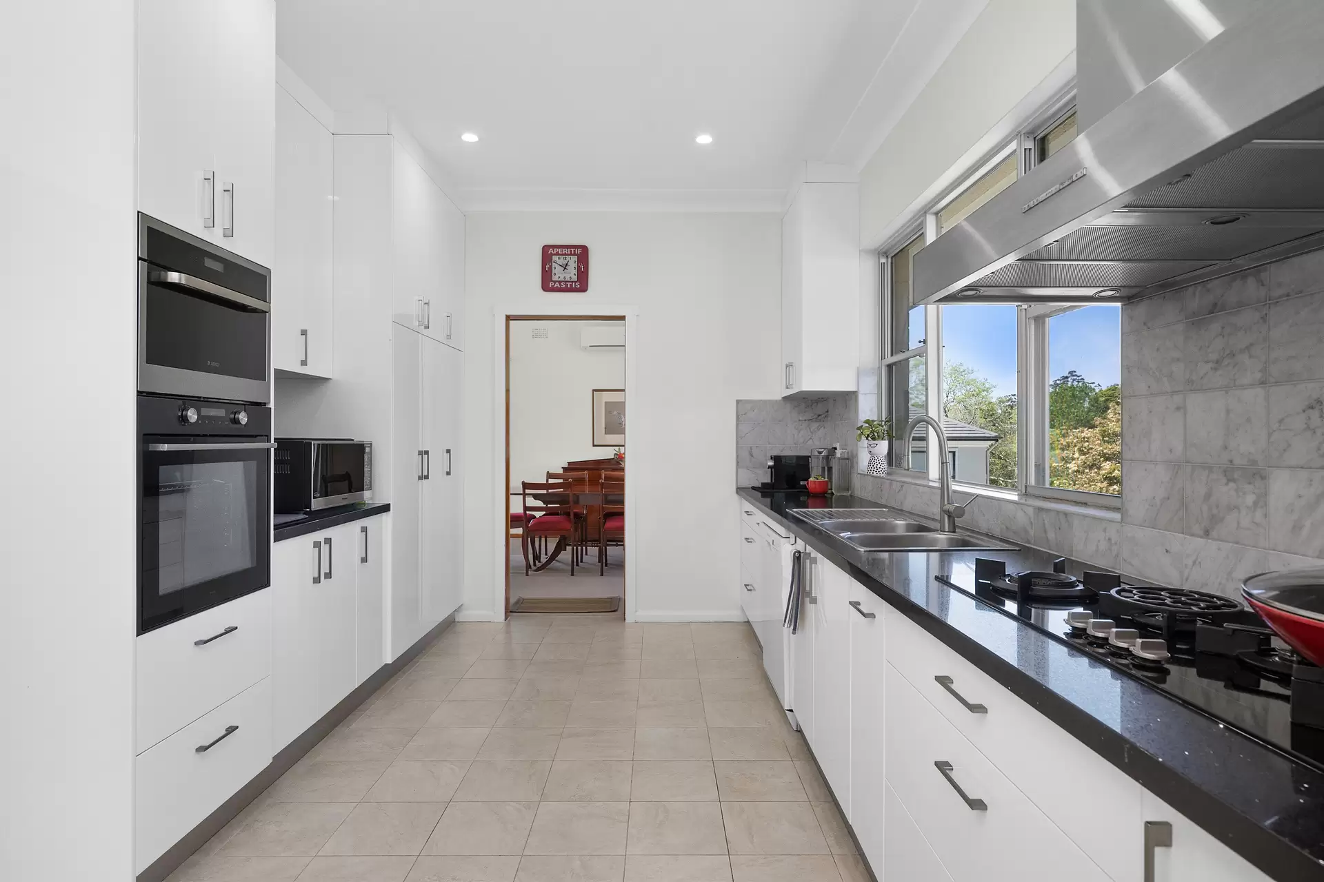 69 Memorial Avenue, St Ives Auction by The Marshall Group - image 6