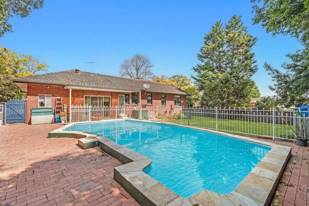 31 Jubilee Street, Wahroonga Sold by The Marshall Group