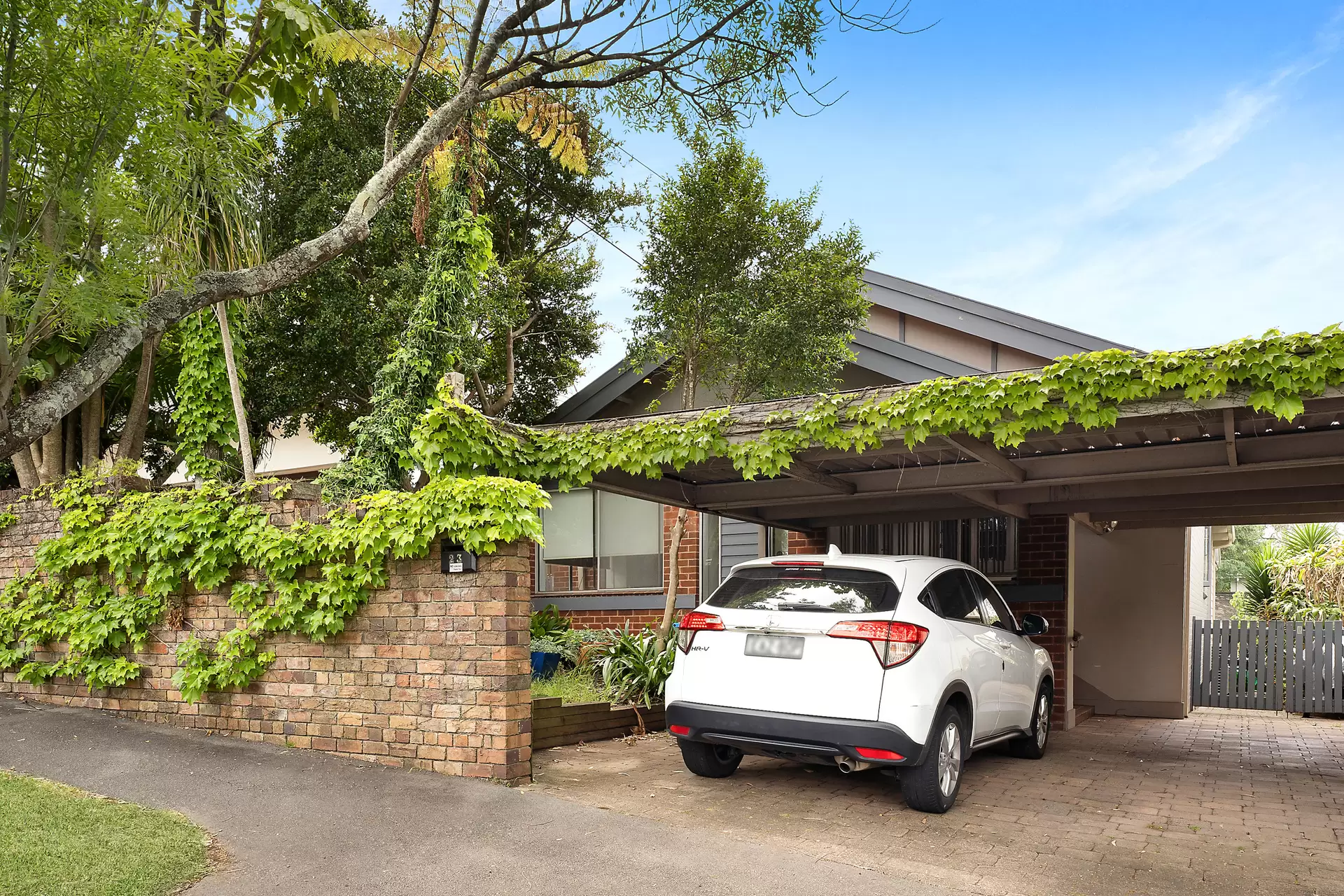 23 Rosedale Road, Gordon Auction by The Marshall Group - image 1