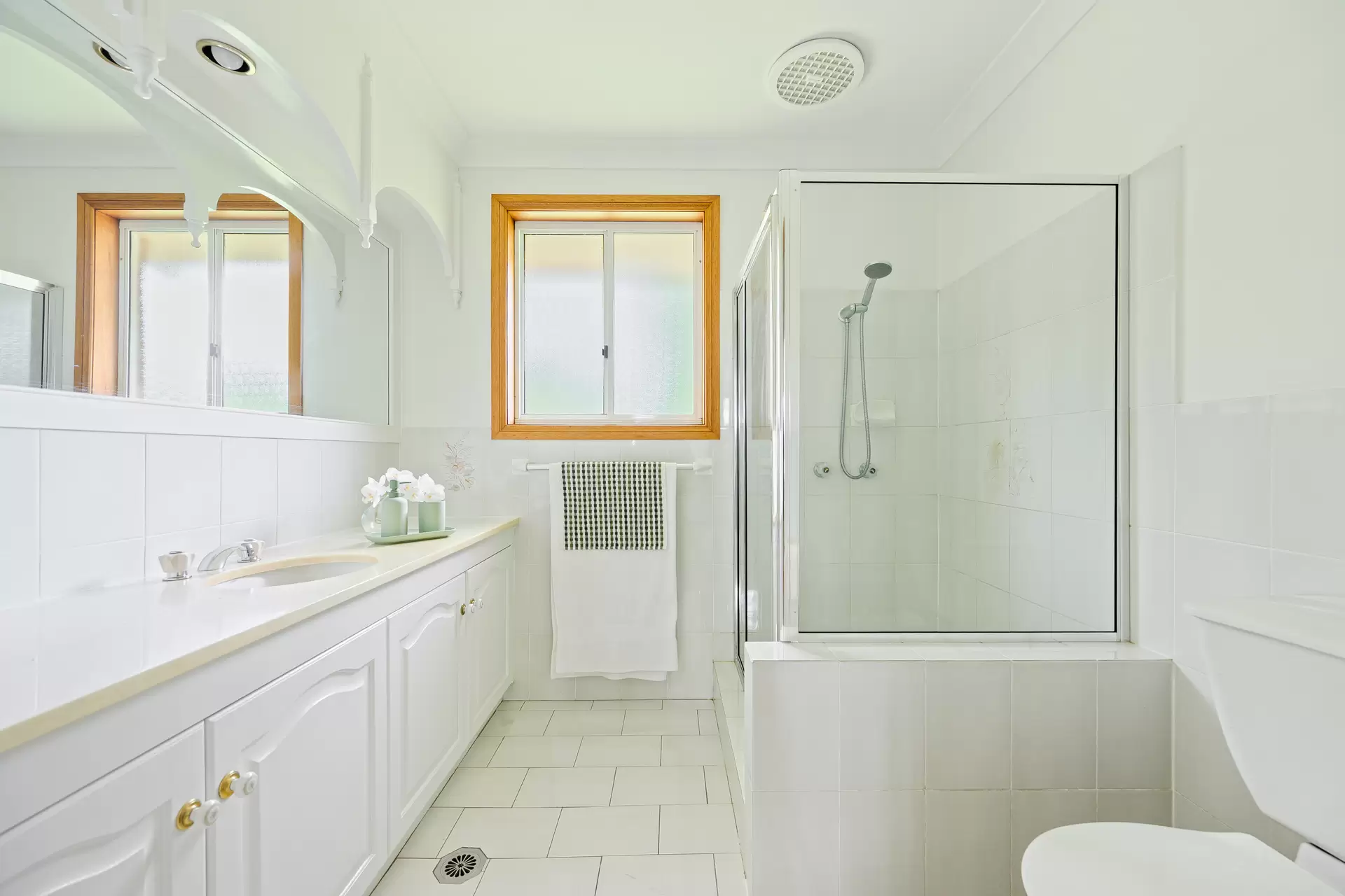 5 Jacana Close, Wahroonga Auction by The Marshall Group - image 13