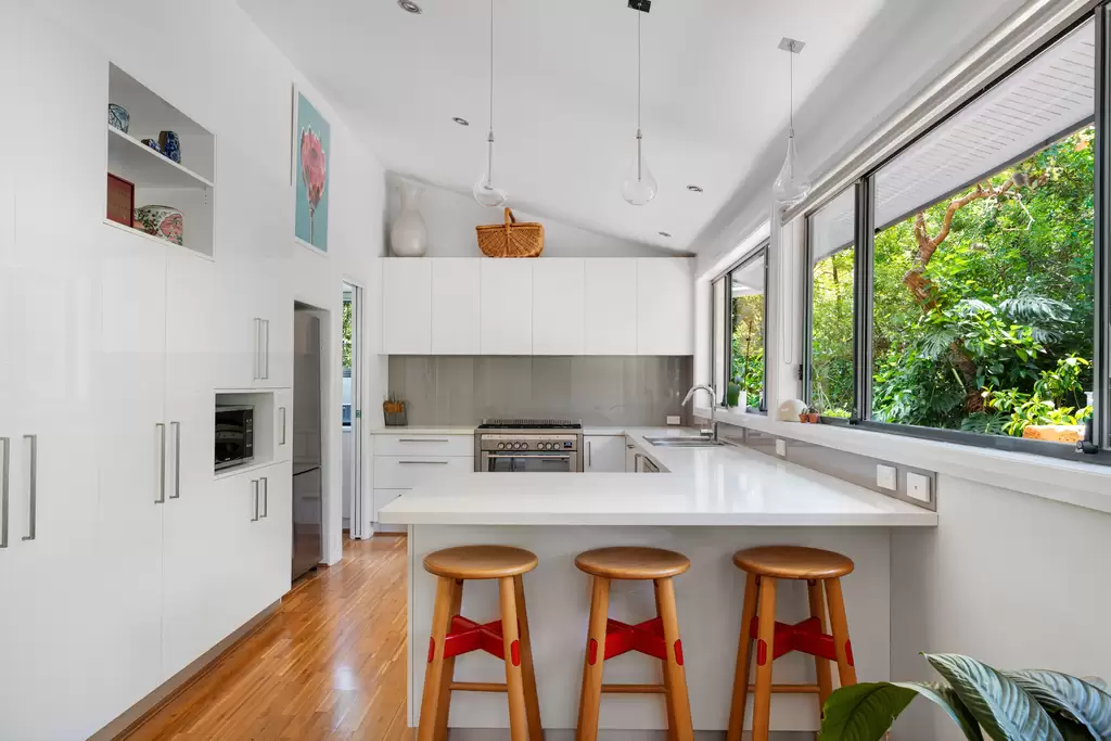 36 Ravenhill Road, Turramurra Auction by The Marshall Group