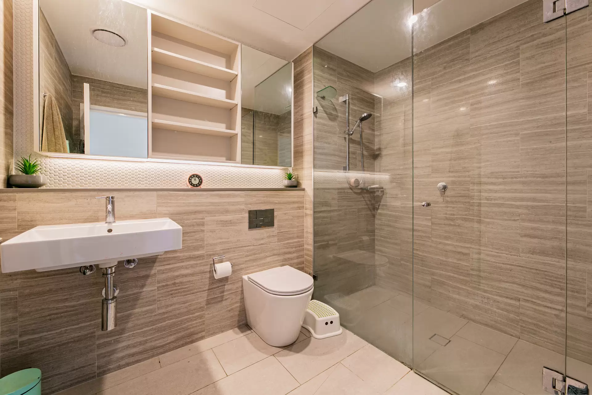 102/126 Killeaton Street, St Ives Leased by The Marshall Group - image 3