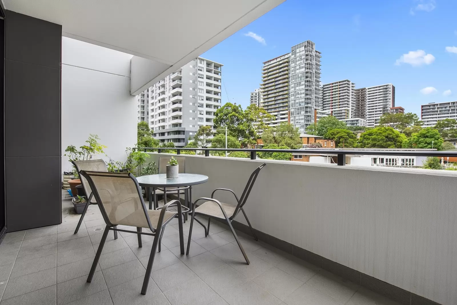 101/6 Saunders Close, Macquarie Park Sold by The Marshall Group - image 5