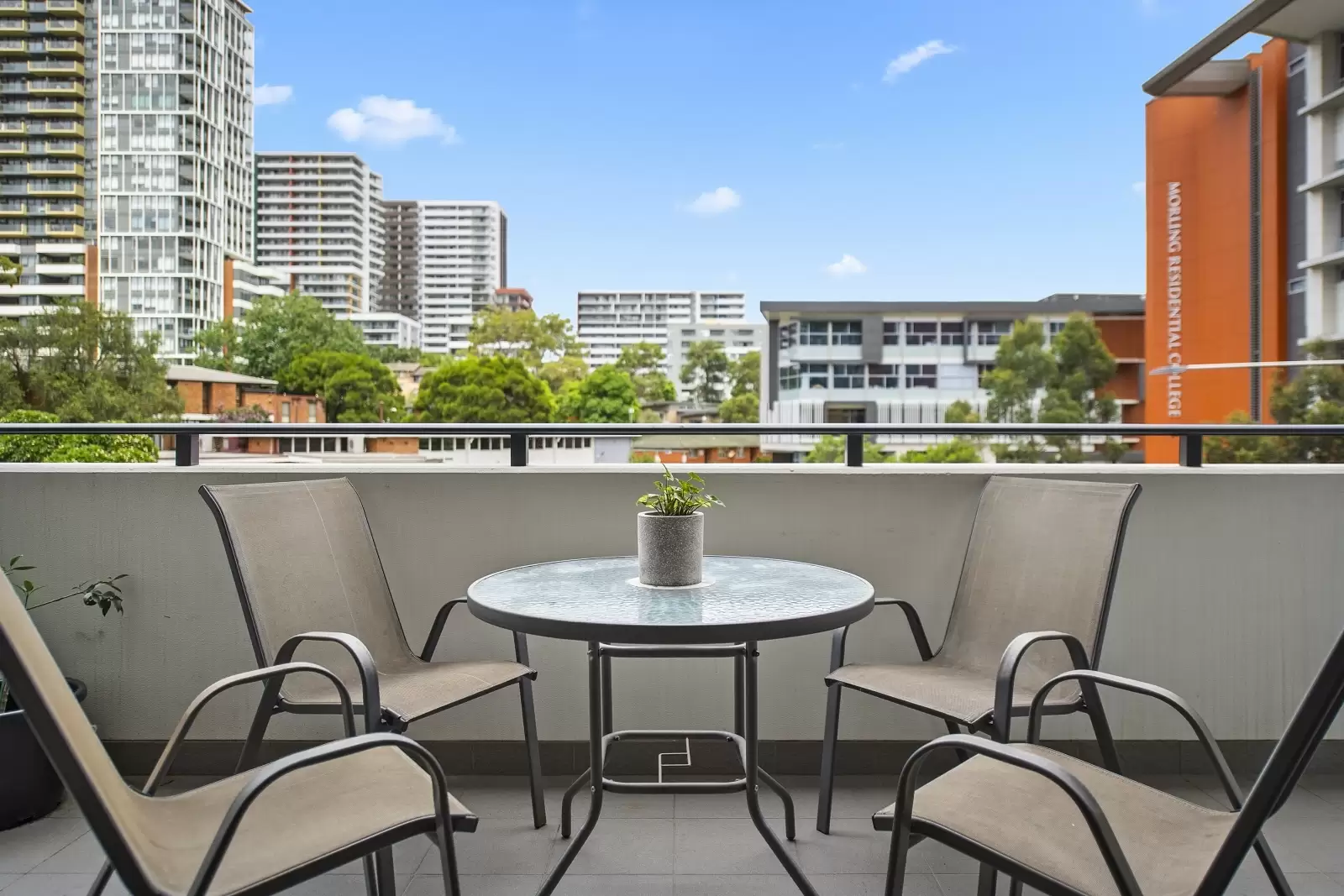 101/6 Saunders Close, Macquarie Park Sold by The Marshall Group - image 6