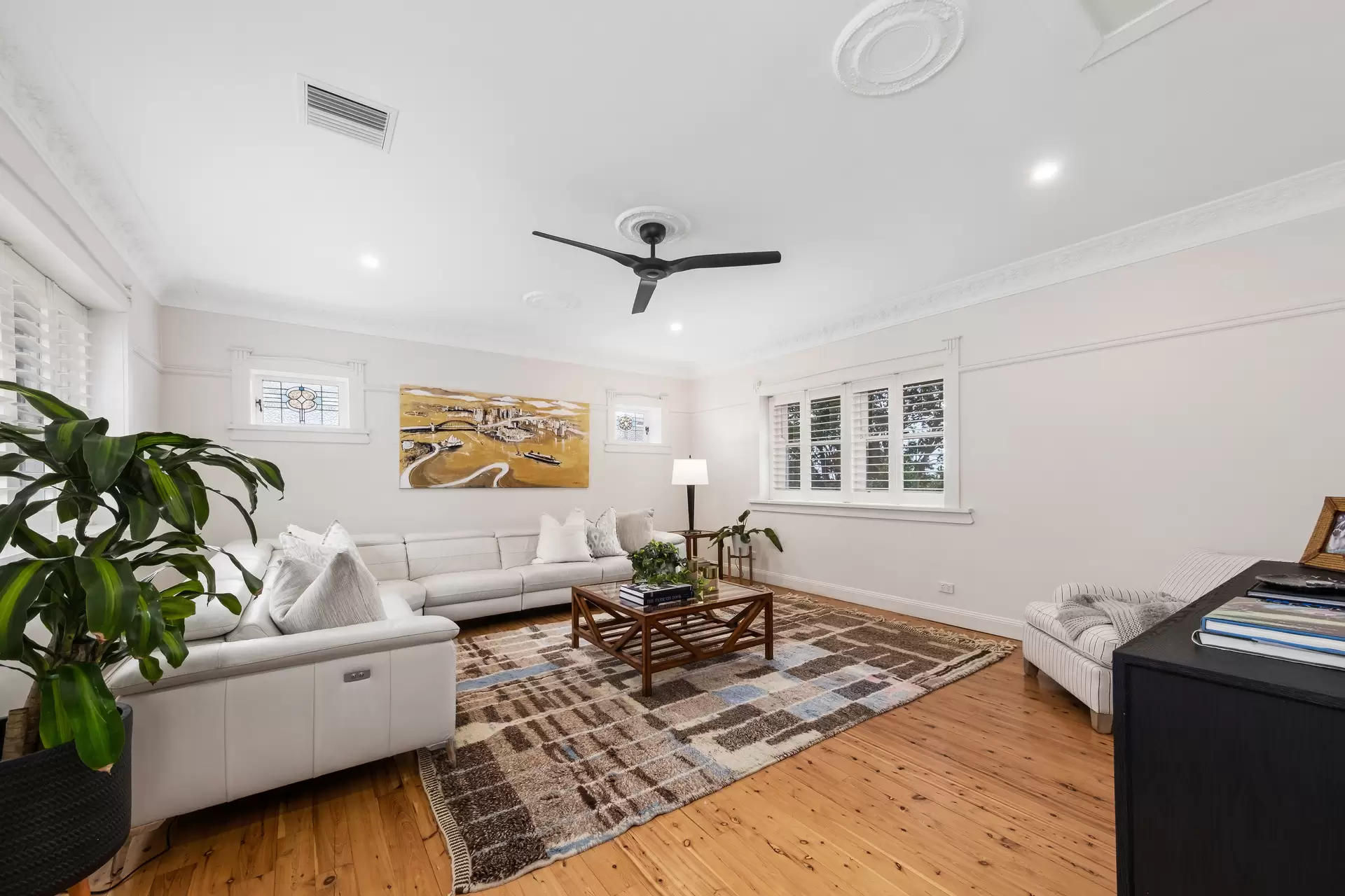 18 Beechworth Road, Pymble Sold by The Marshall Group - image 11