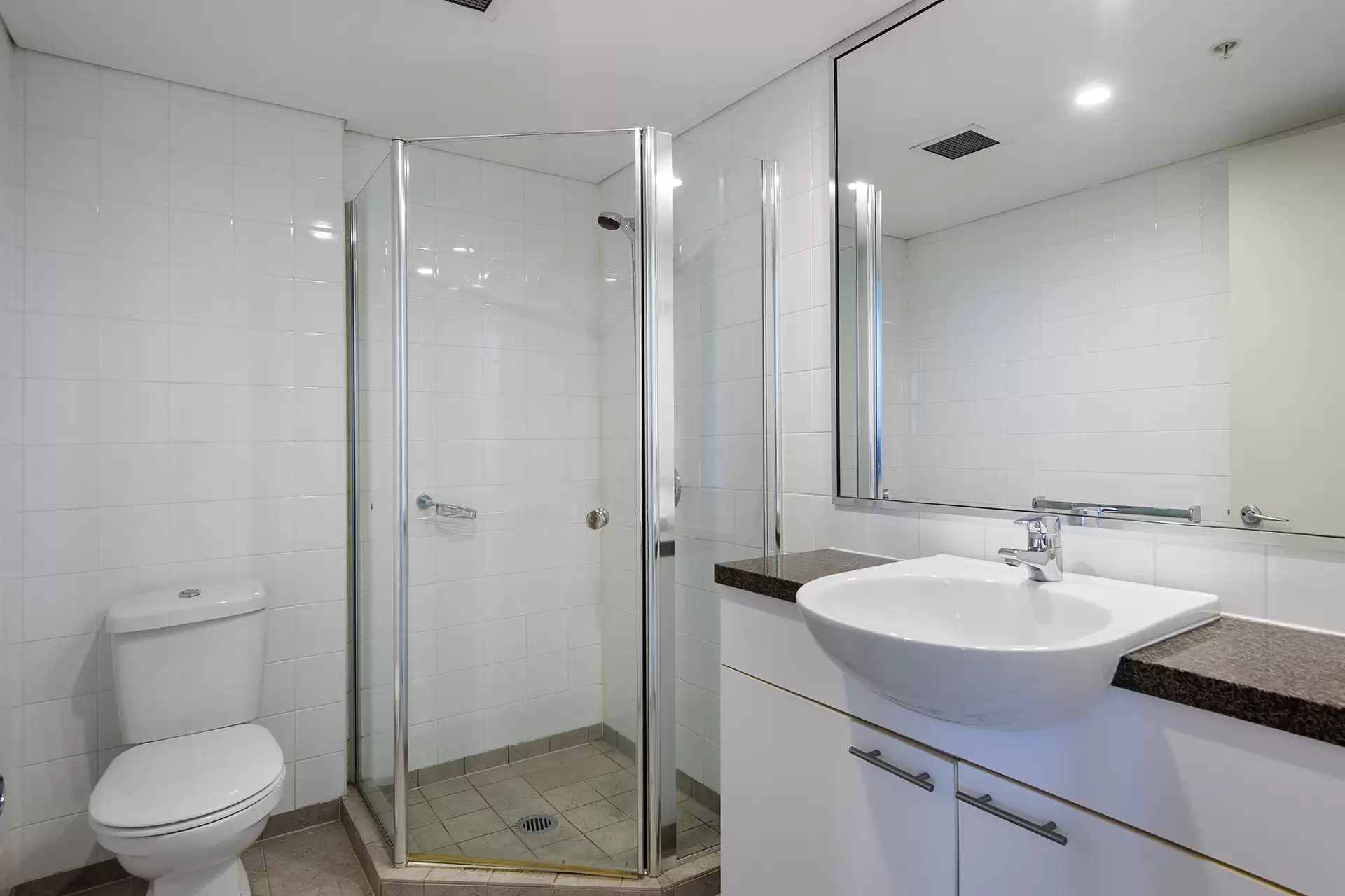 1209/3 Herbert Street, St Leonards Sold by The Marshall Group - image 3