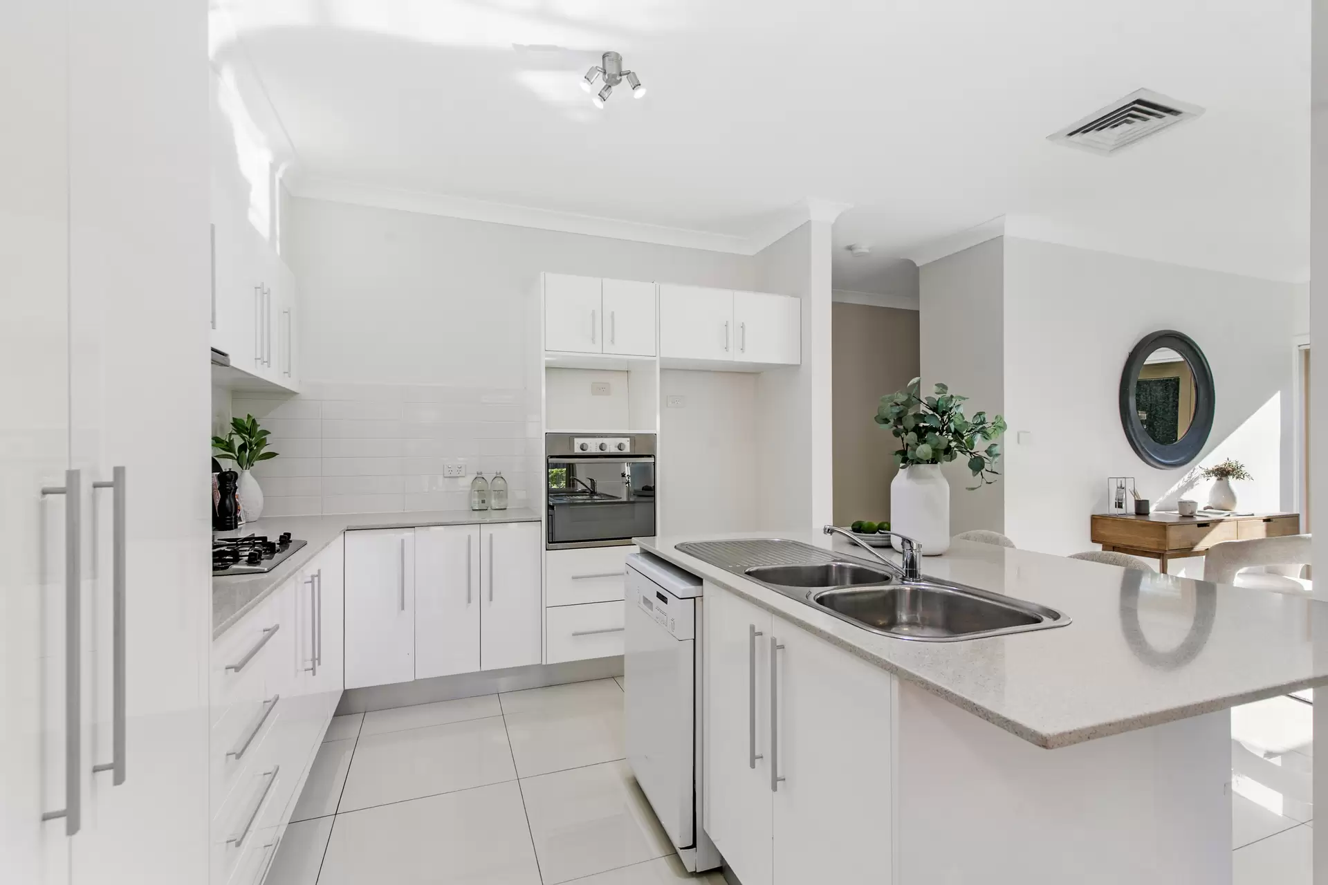 9A Nambucca Street, Turramurra Sold by The Marshall Group - image 4